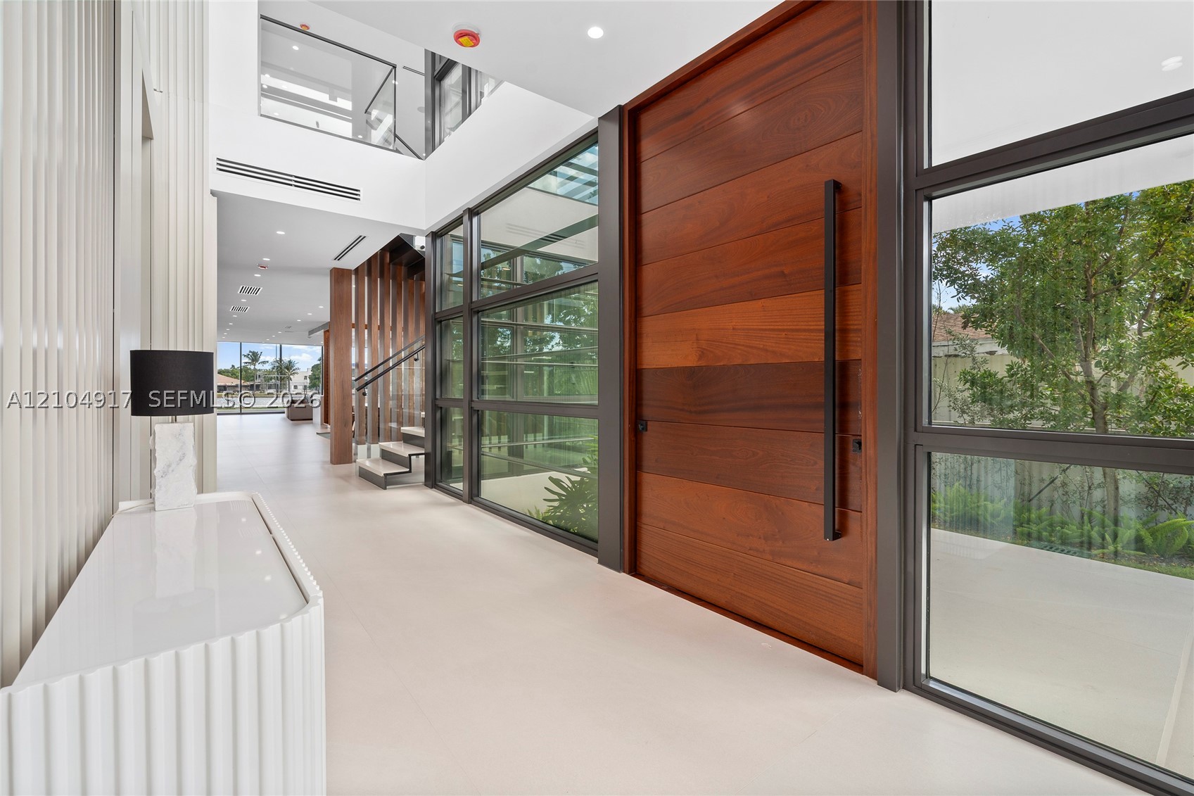 271 N Shore Dr Miami Beach, FL 33141