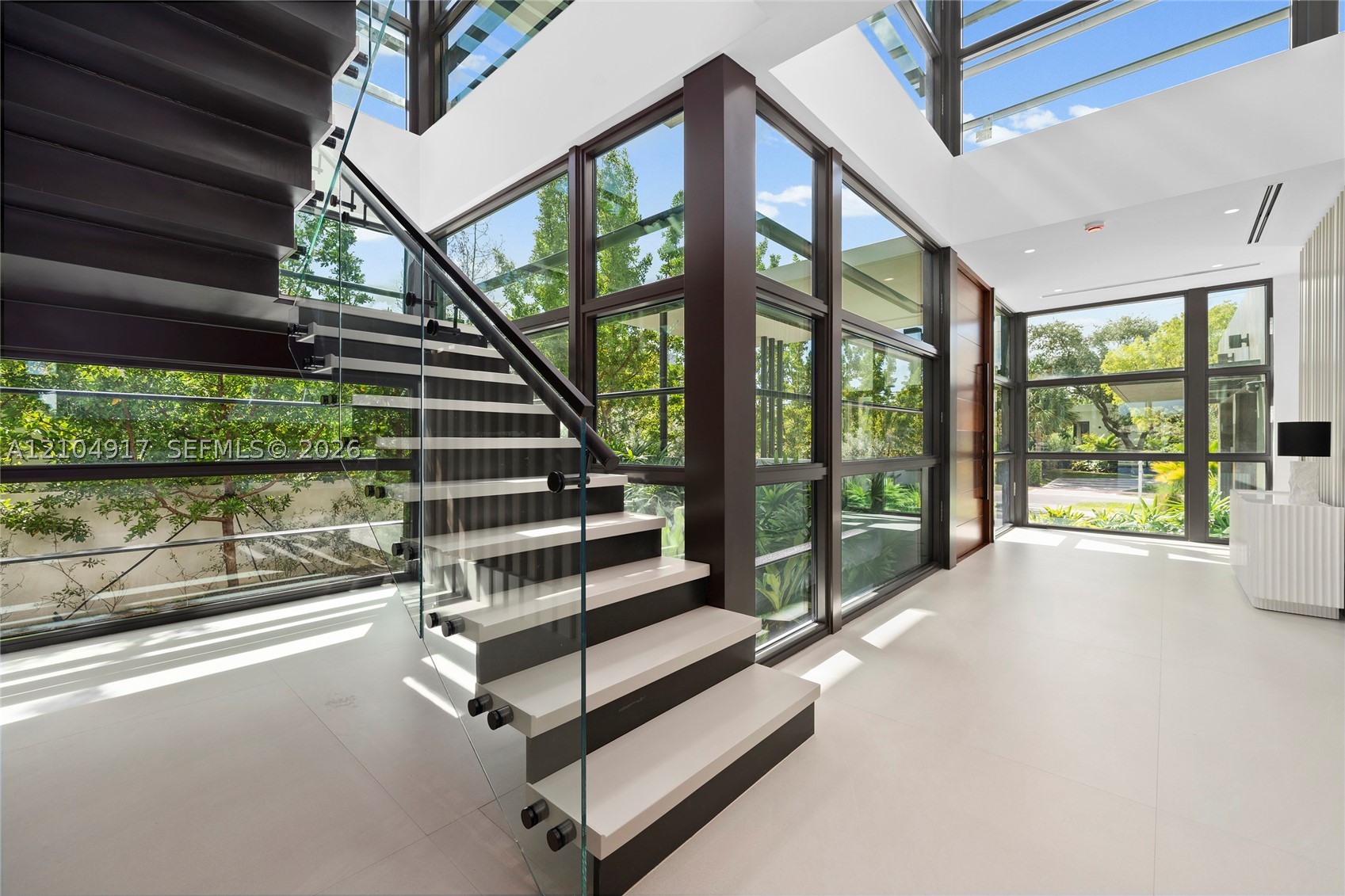 271 N Shore Dr Miami Beach, FL 33141