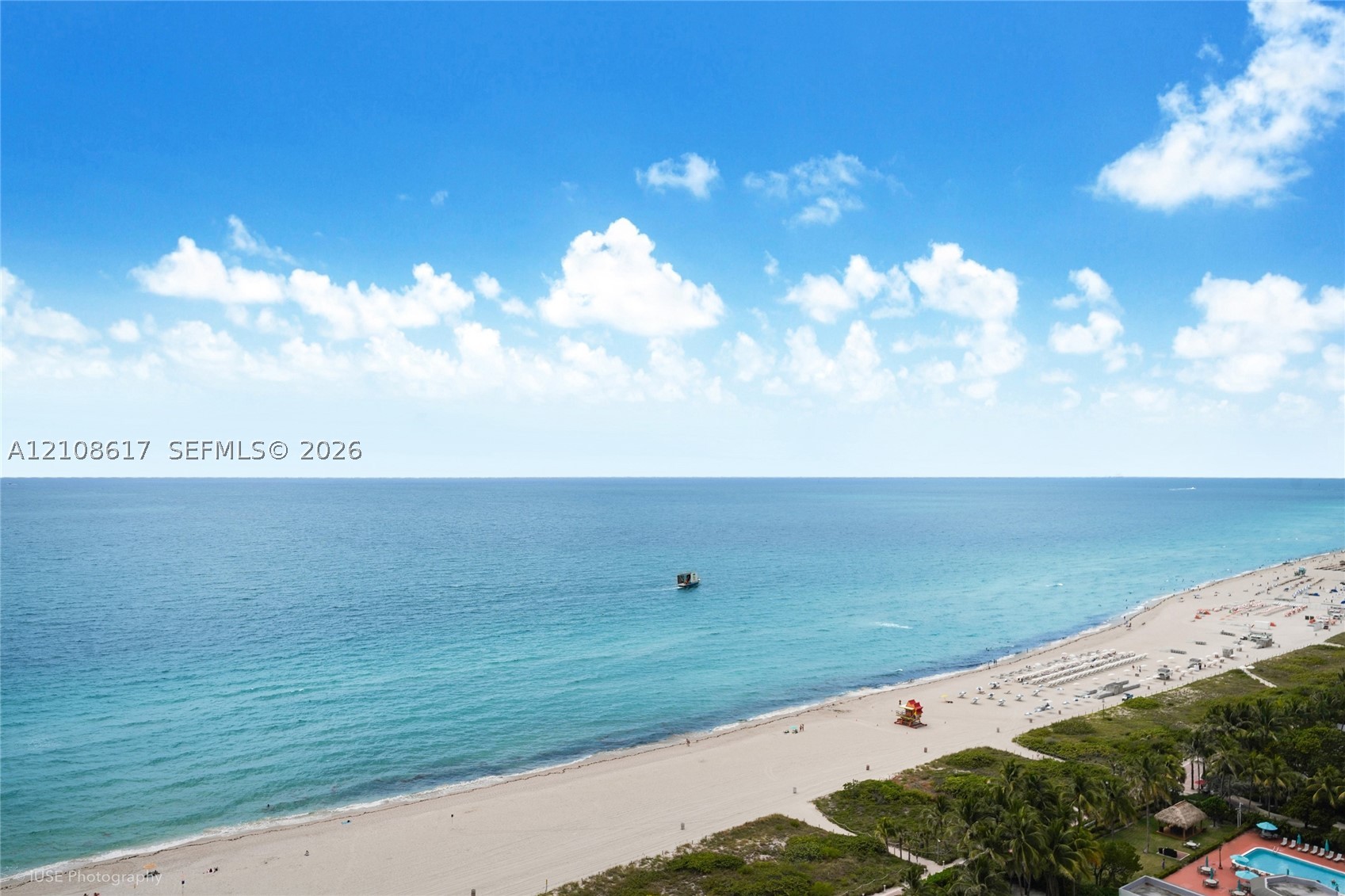 2555 Collins Ave #PH114