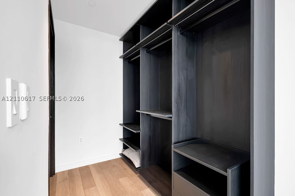 image E11EVEN Hotel & Residences12