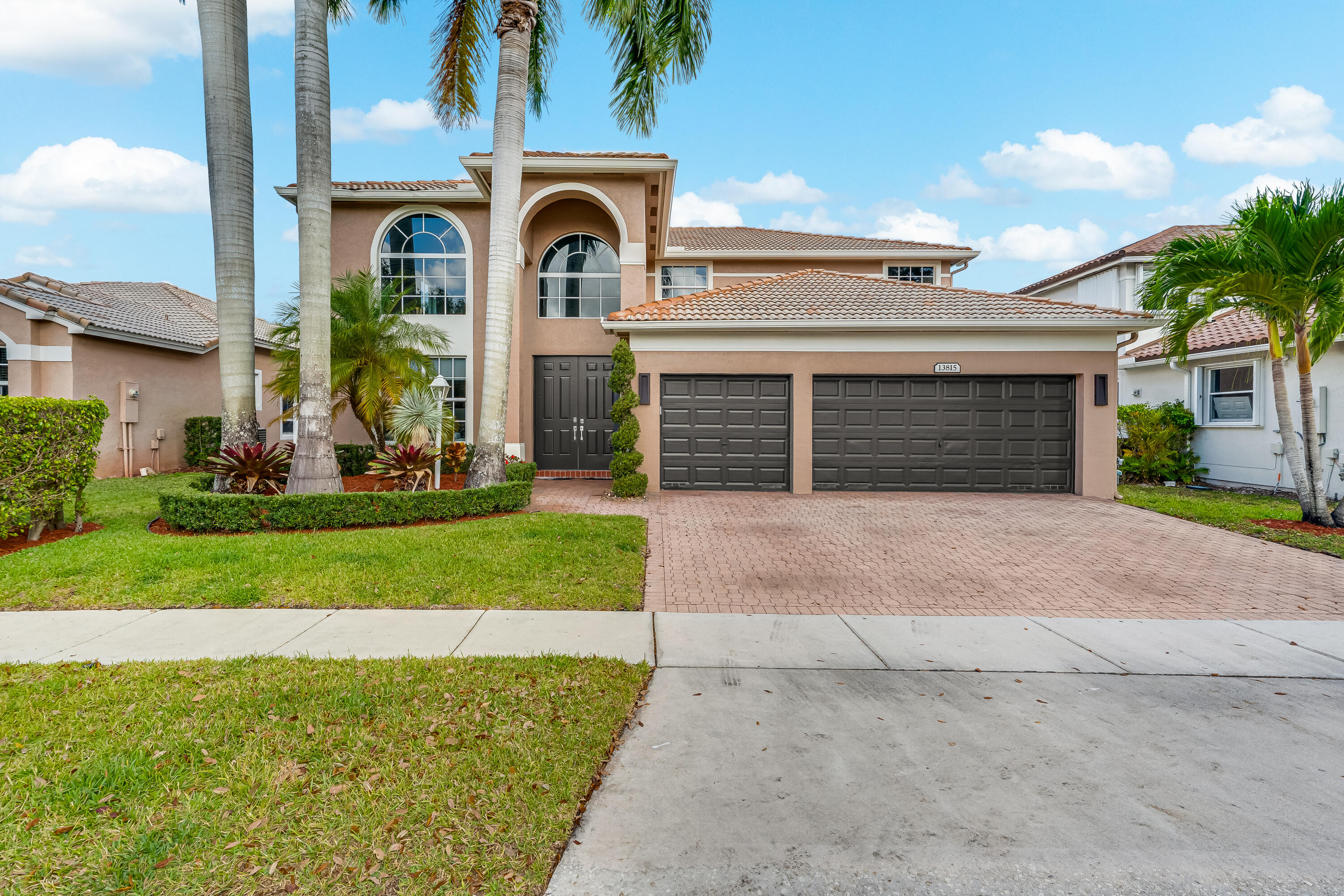 13815 NW 11th Pembroke Pines, FL 33028
