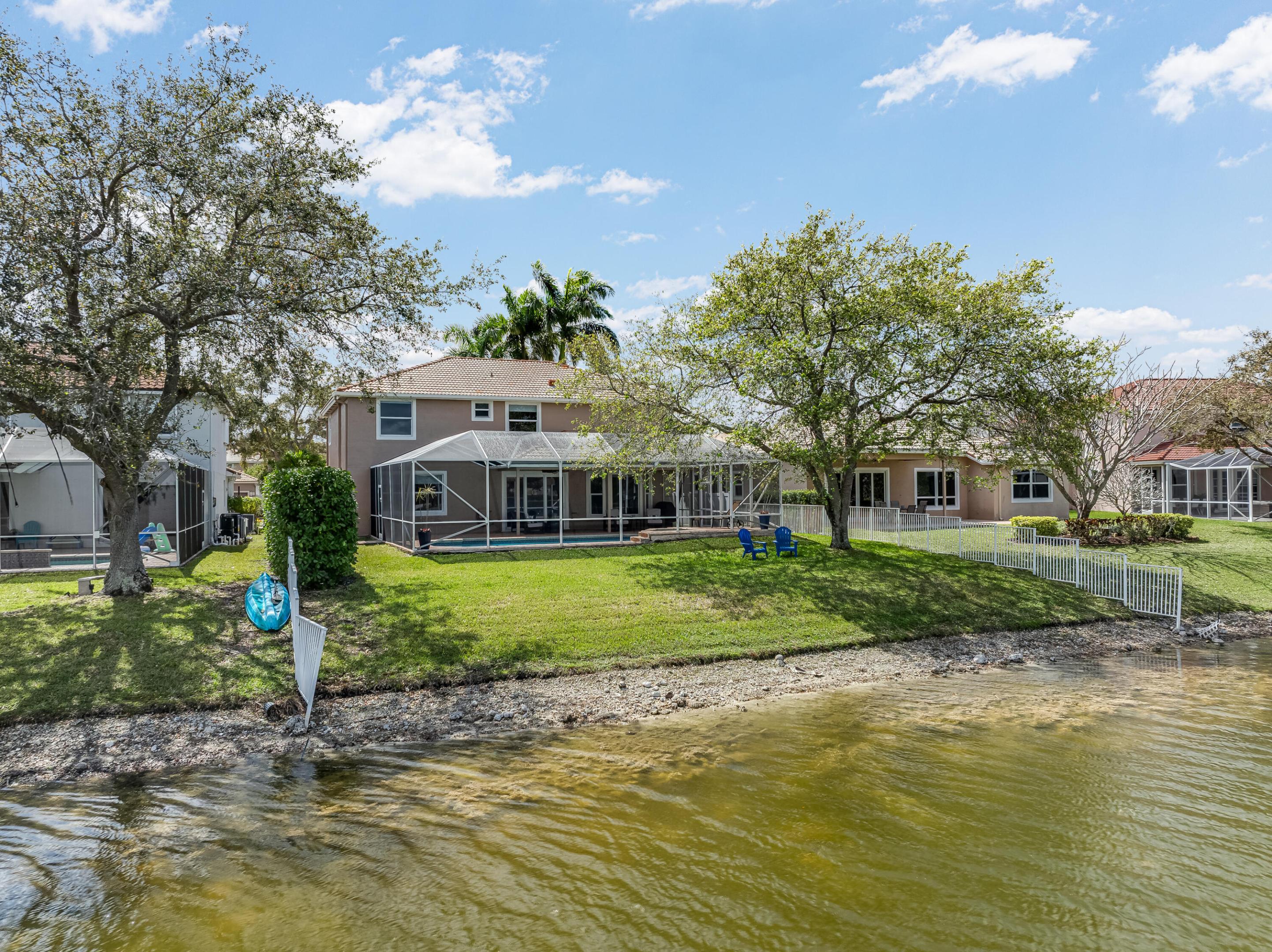 13815 NW 11th Pembroke Pines, FL 33028