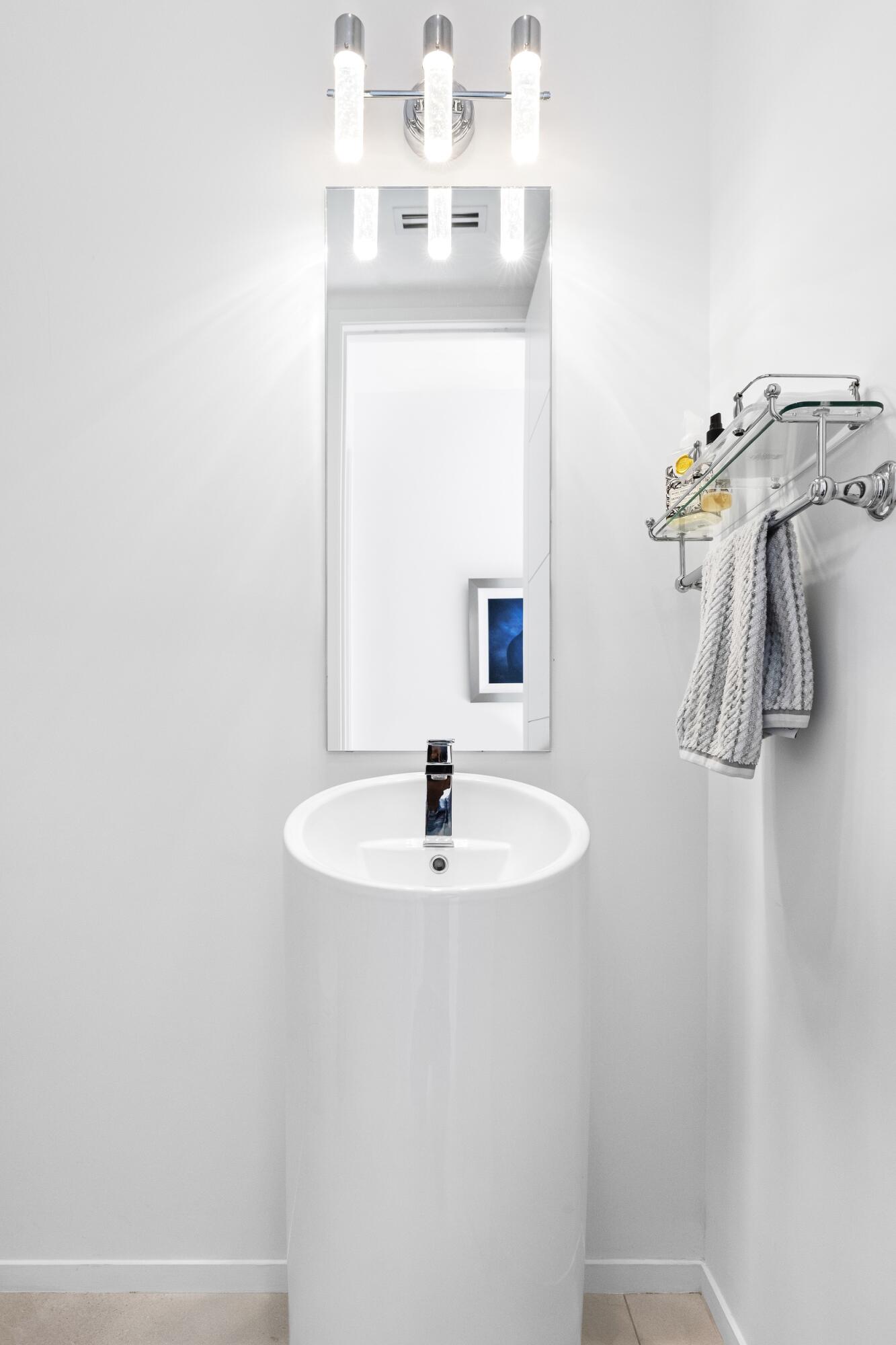 424 Coconut Isle Fort Lauderdale, FL 33301