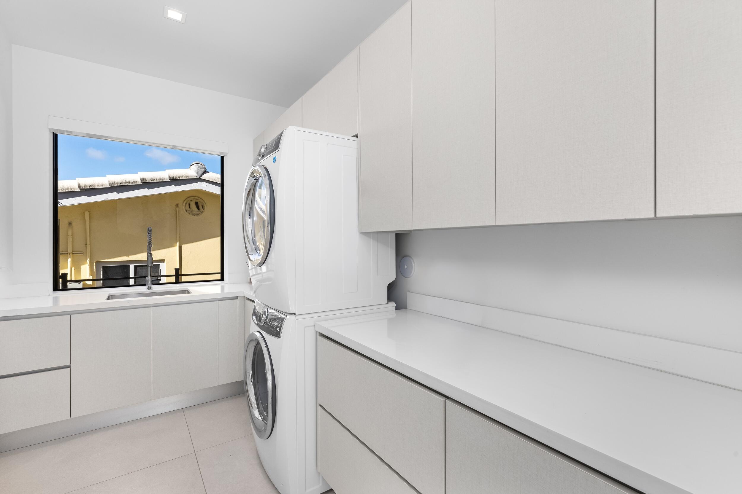 424 Coconut Isle Fort Lauderdale, FL 33301