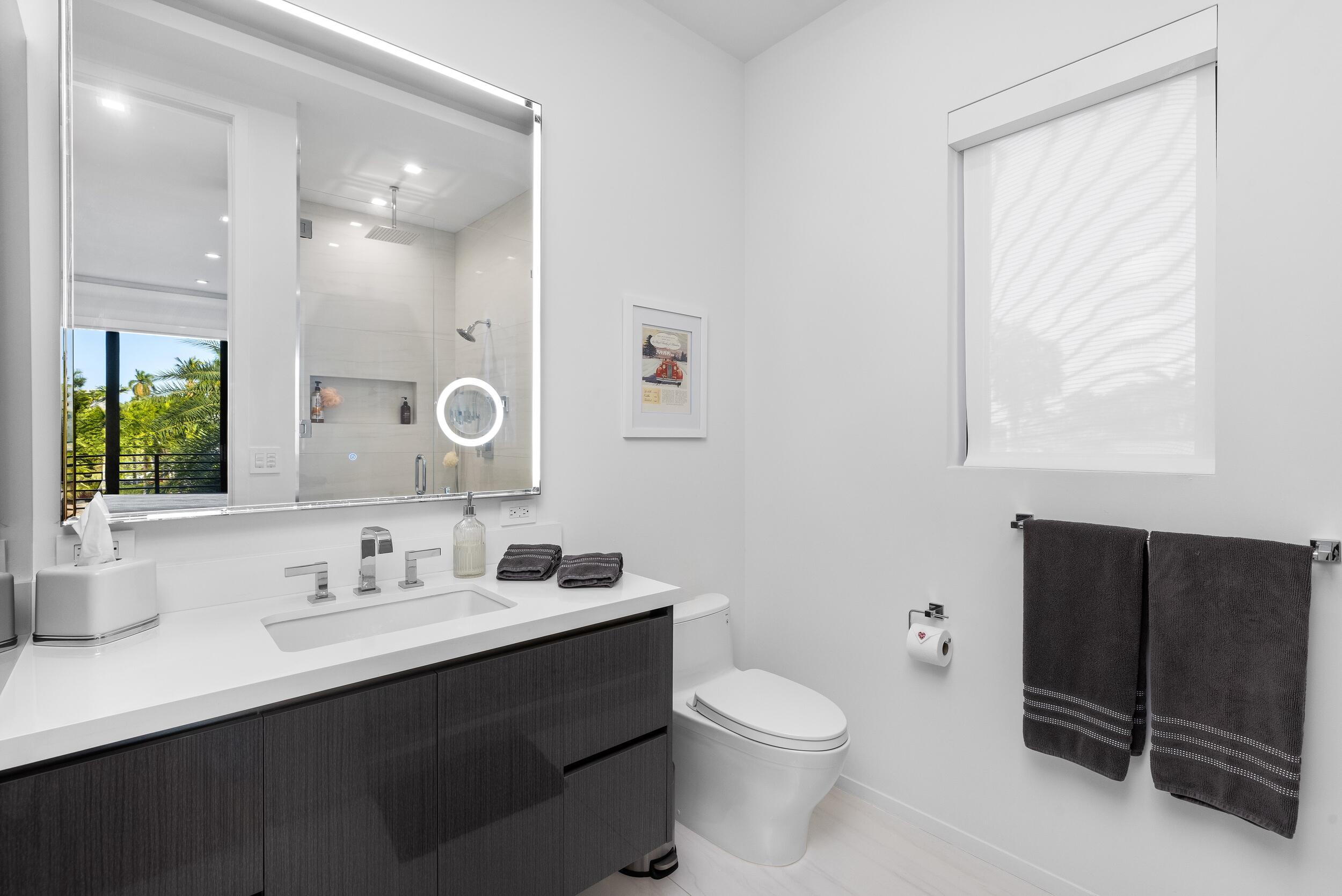 424 Coconut Isle Fort Lauderdale, FL 33301