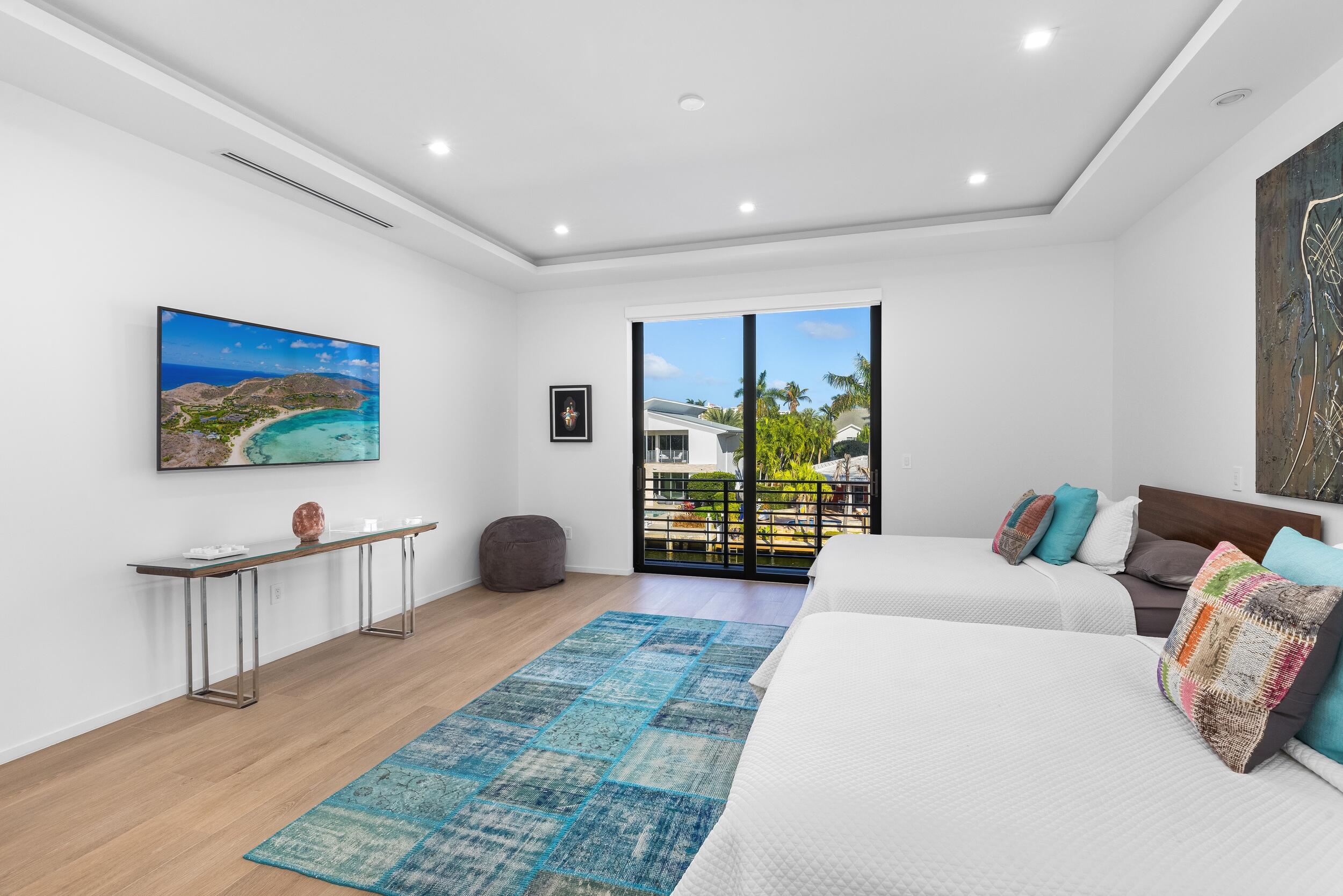 424 Coconut Isle Fort Lauderdale, FL 33301