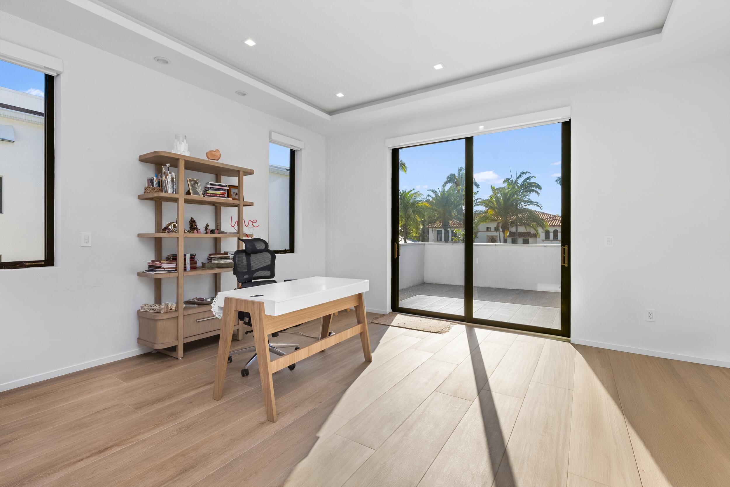 424 Coconut Isle Fort Lauderdale, FL 33301