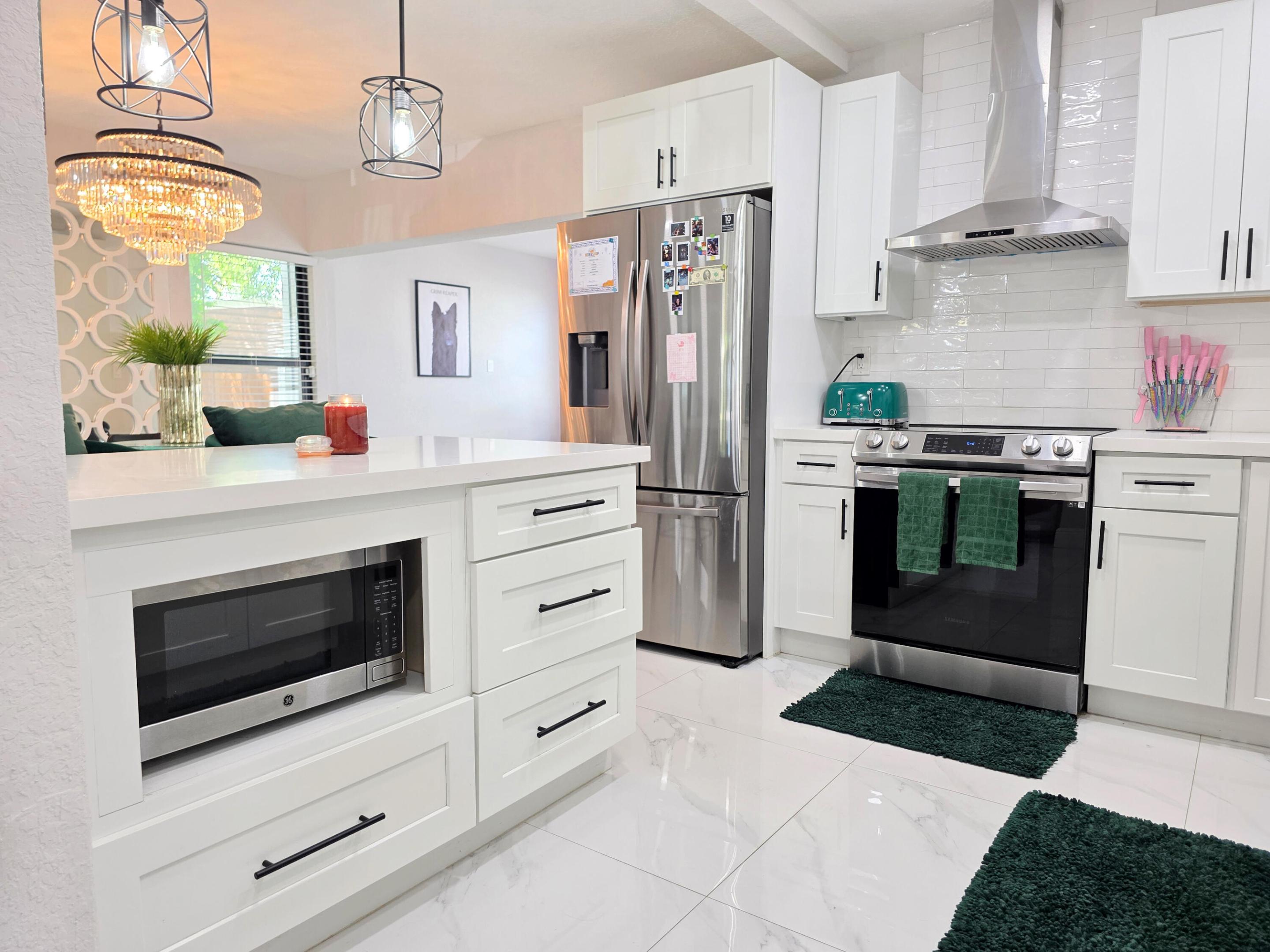 2030 SW 22nd Fort Lauderdale, FL 33312