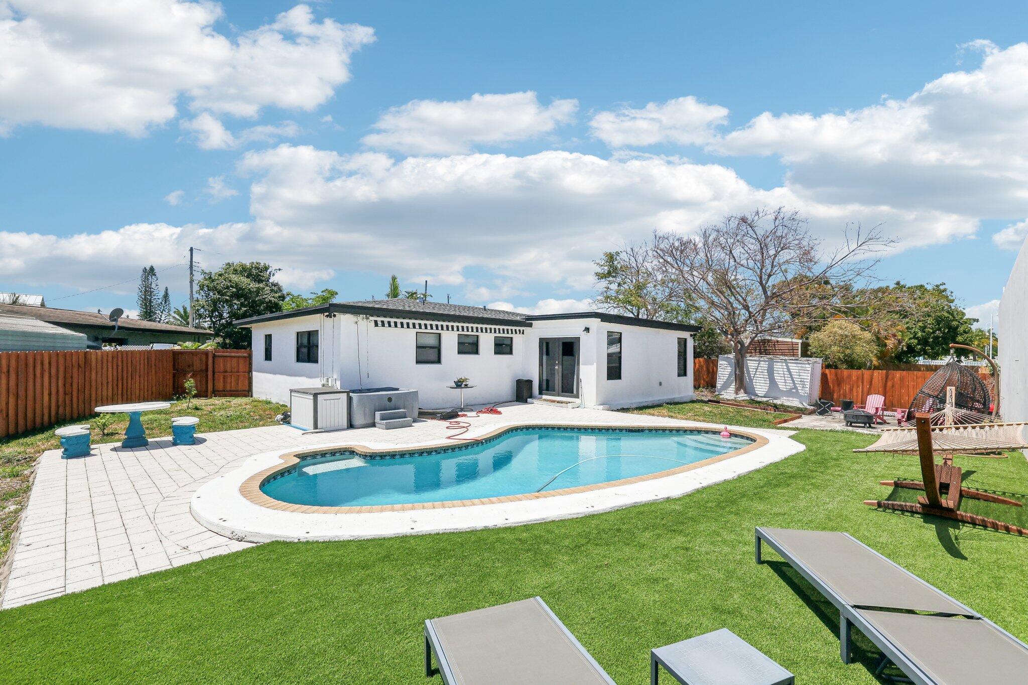 2030 SW 22nd Fort Lauderdale, FL 33312