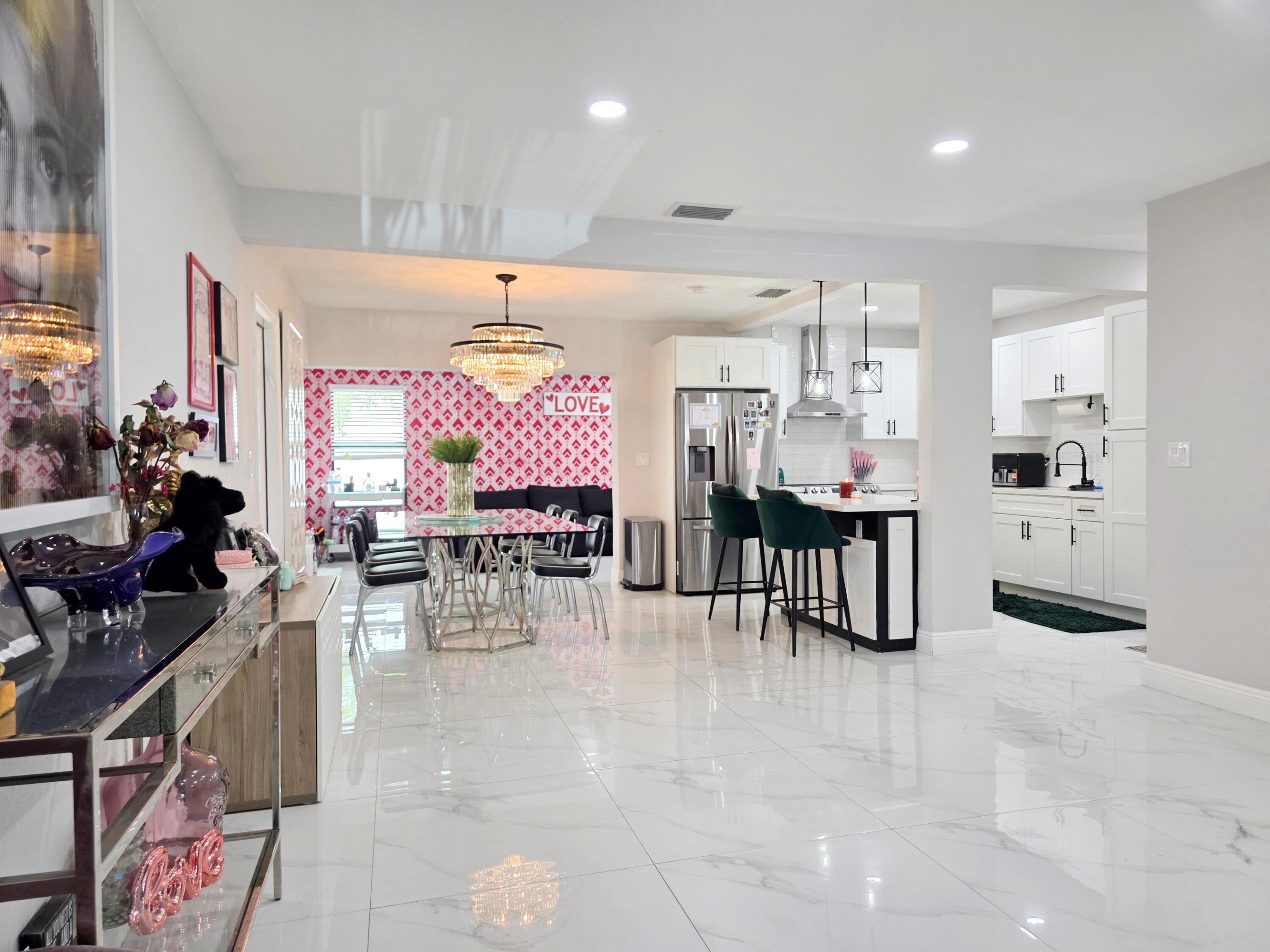 2030 SW 22nd Fort Lauderdale, FL 33312