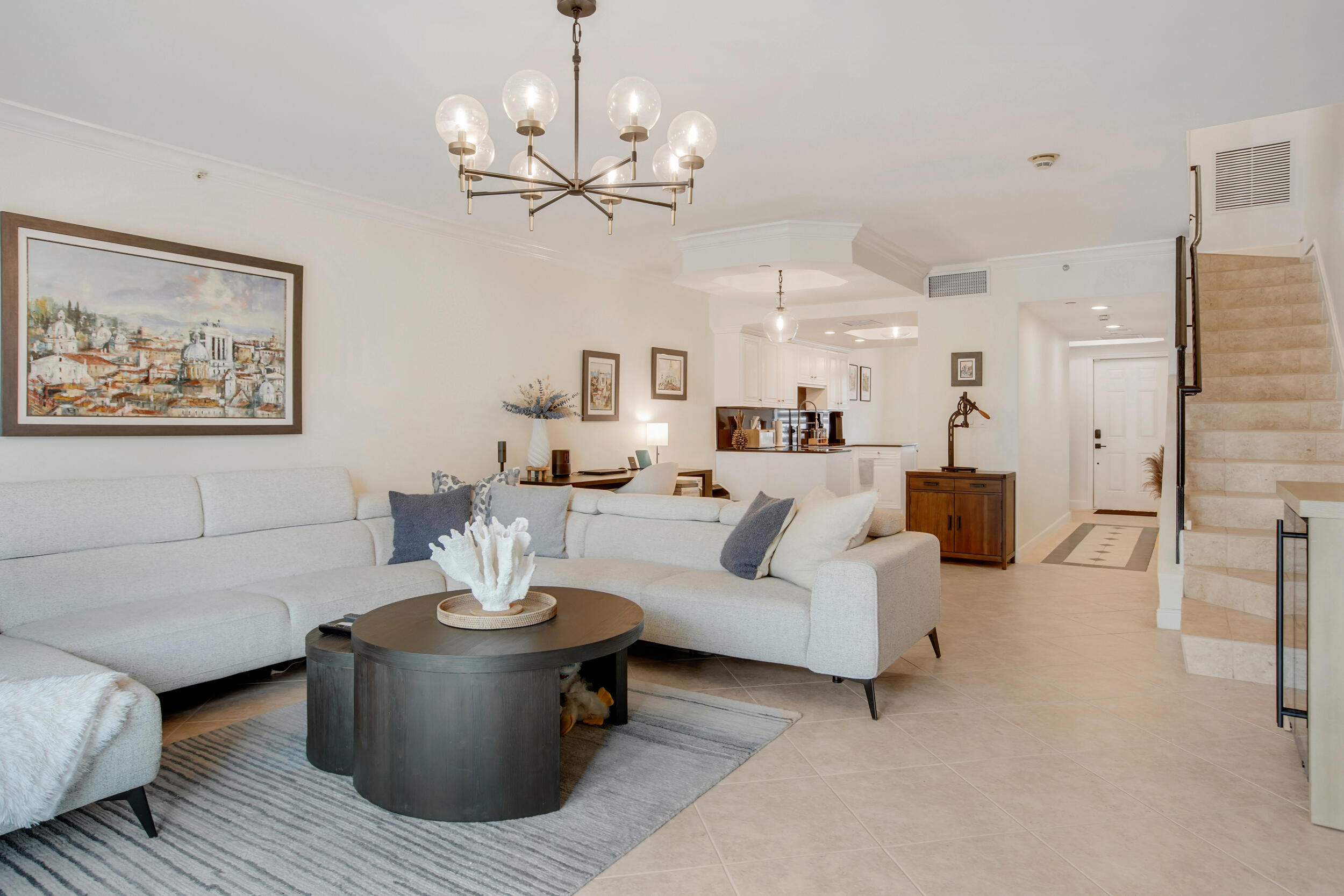 1111 E Las Olas #410