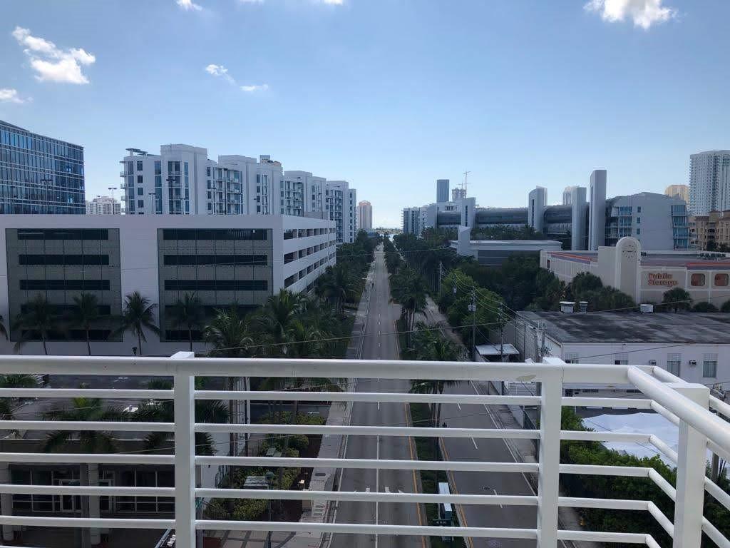 image The Venture at Aventura17