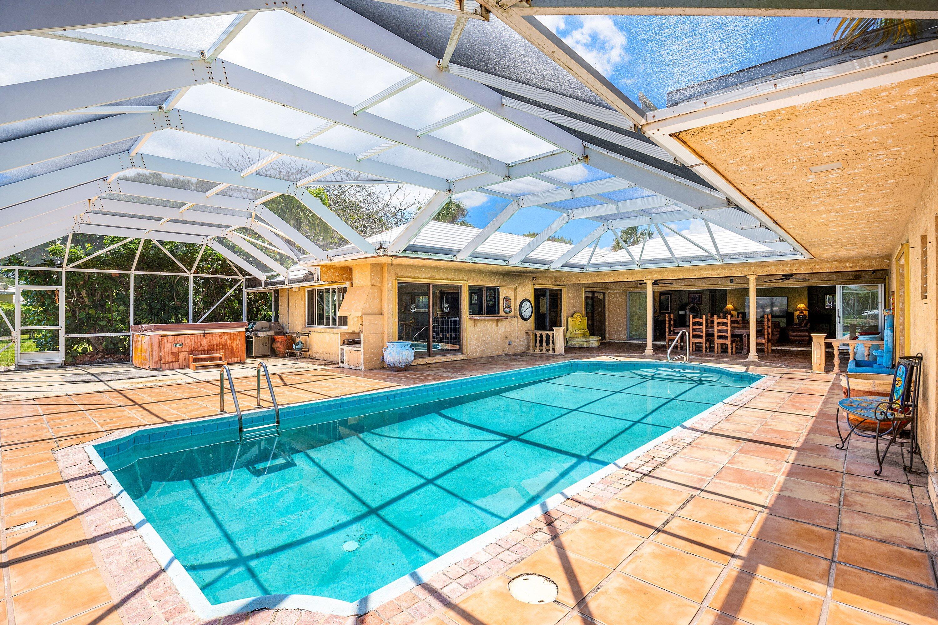 920 Emerald Row Gulf Stream, FL 33483