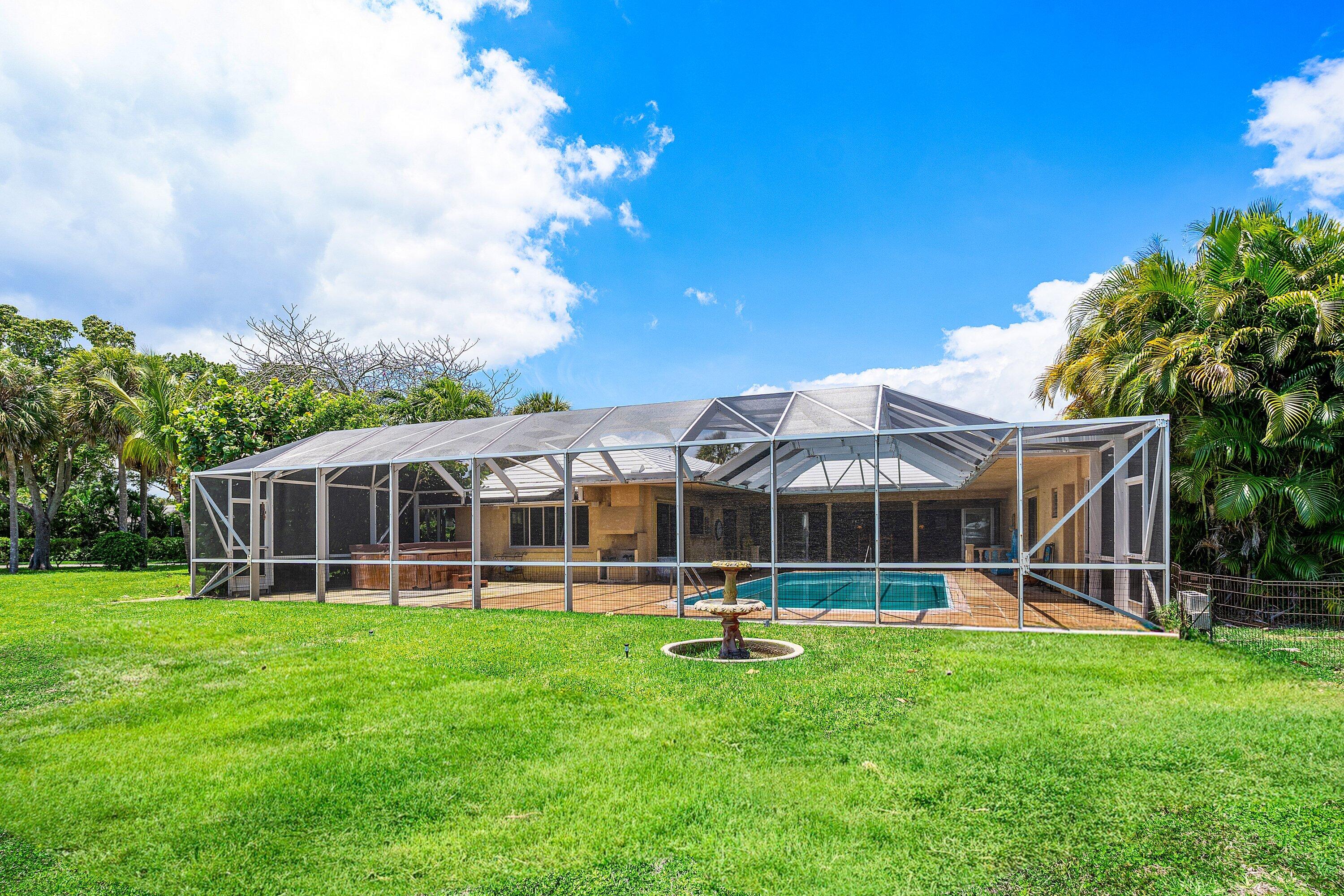 920 Emerald Row Gulf Stream, FL 33483