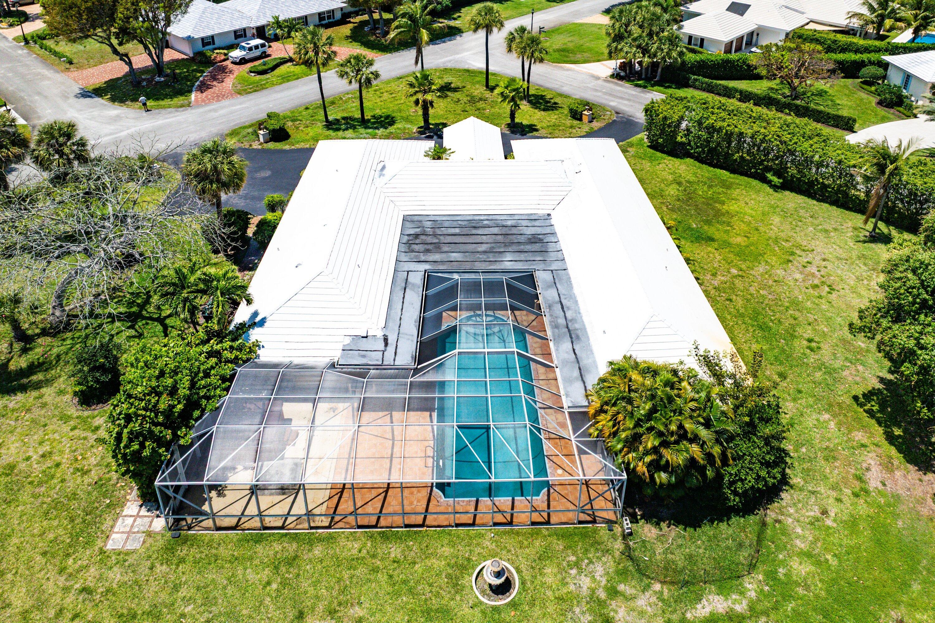 920 Emerald Row Gulf Stream, FL 33483
