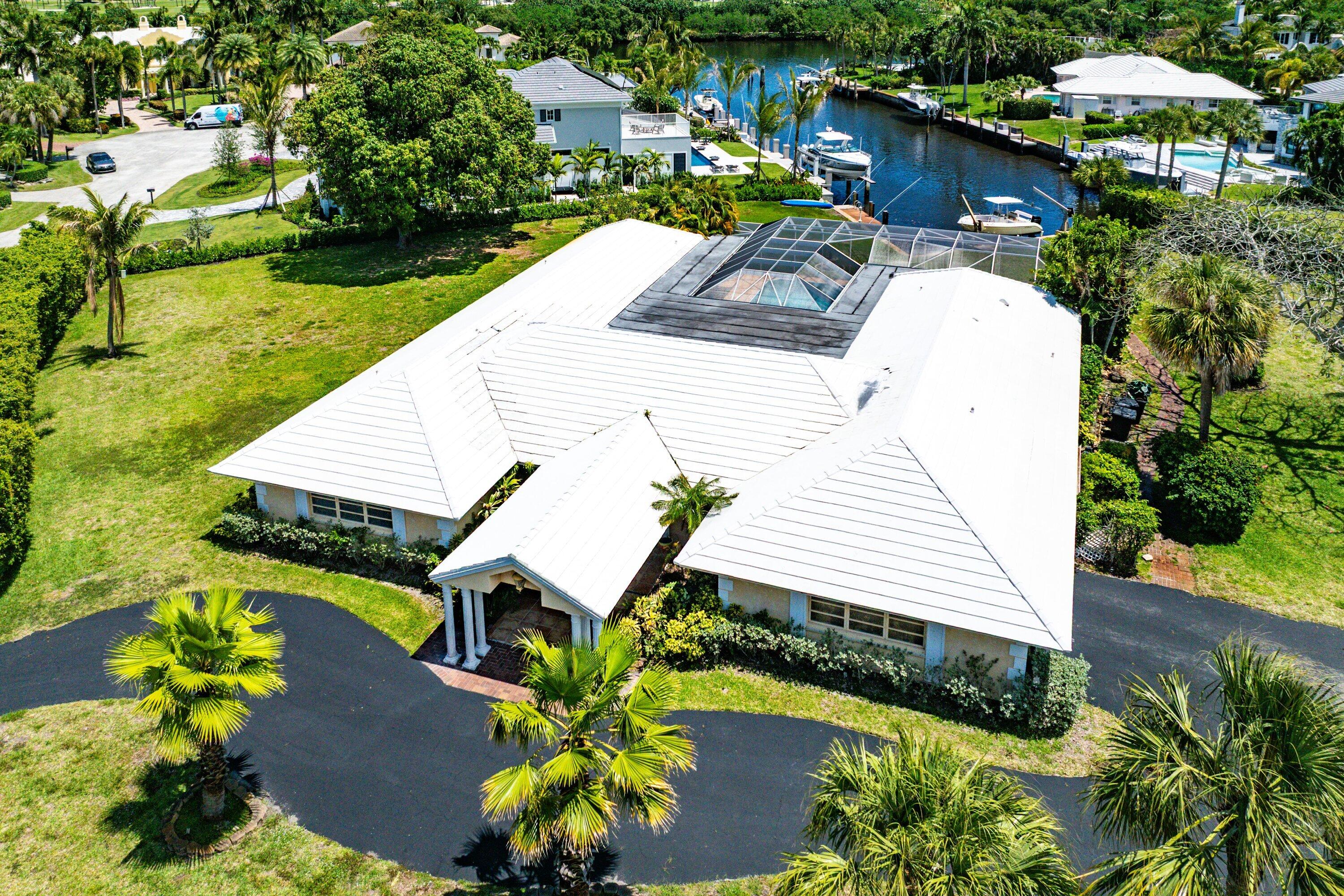 920 Emerald Row Gulf Stream, FL 33483
