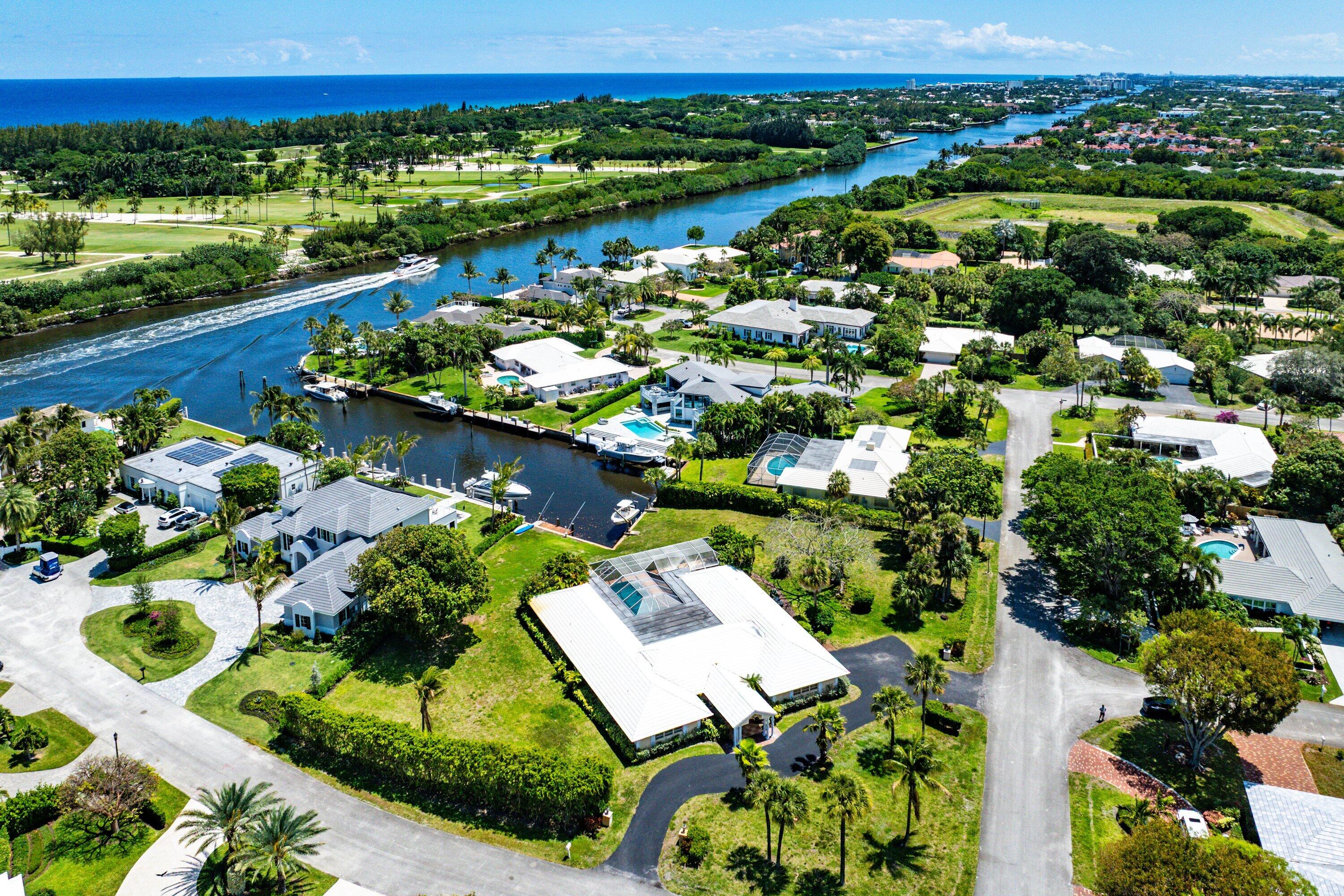 920 Emerald Row Gulf Stream, FL 33483