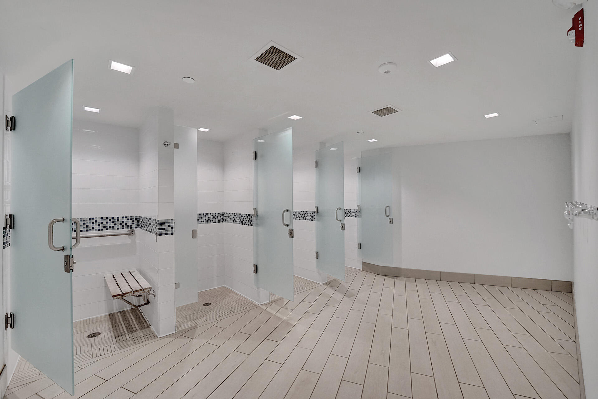 600 Three Iss #615 Hallandale Beach, FL 33009