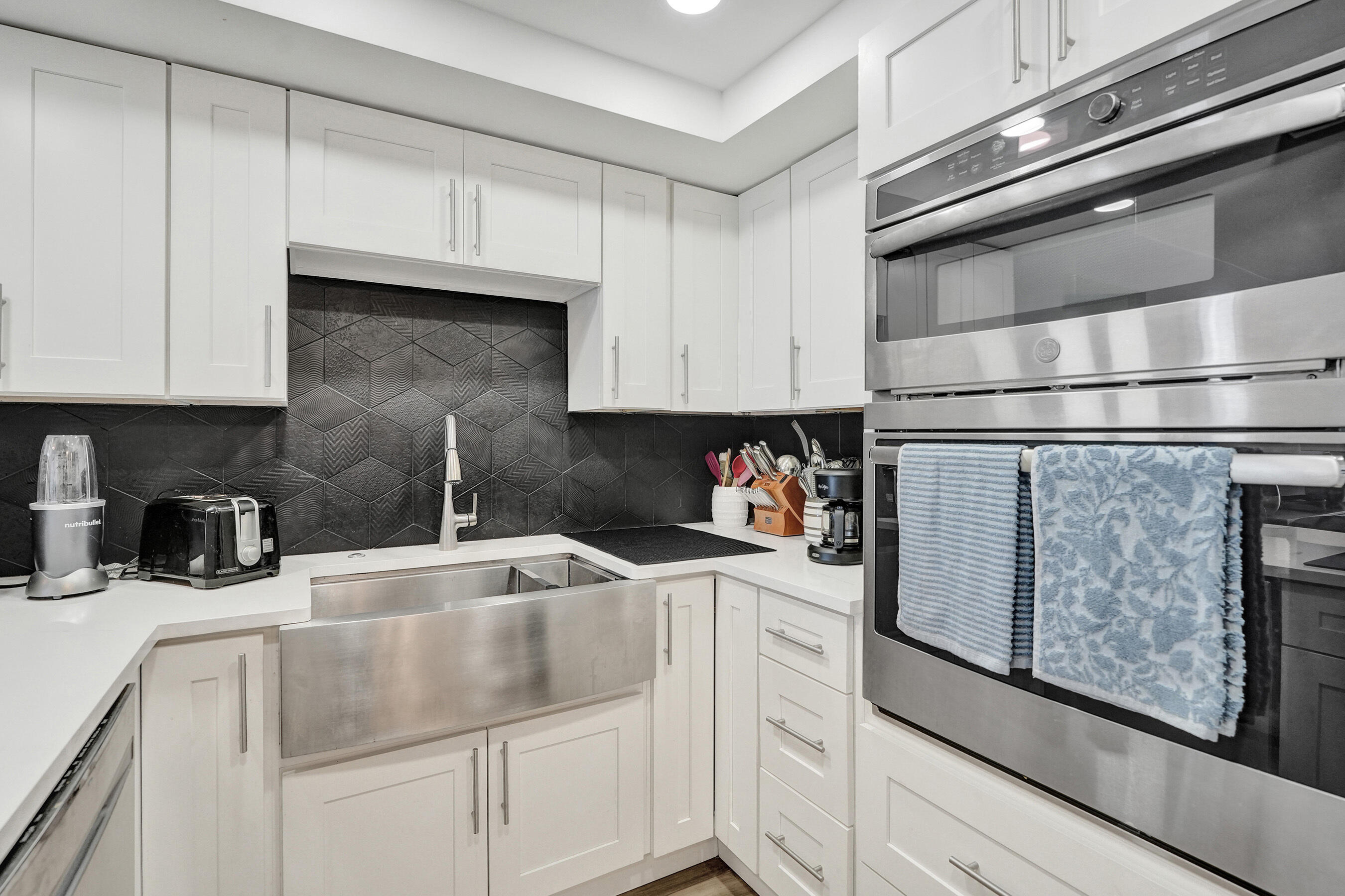 600 Three Iss #615 Hallandale Beach, FL 33009