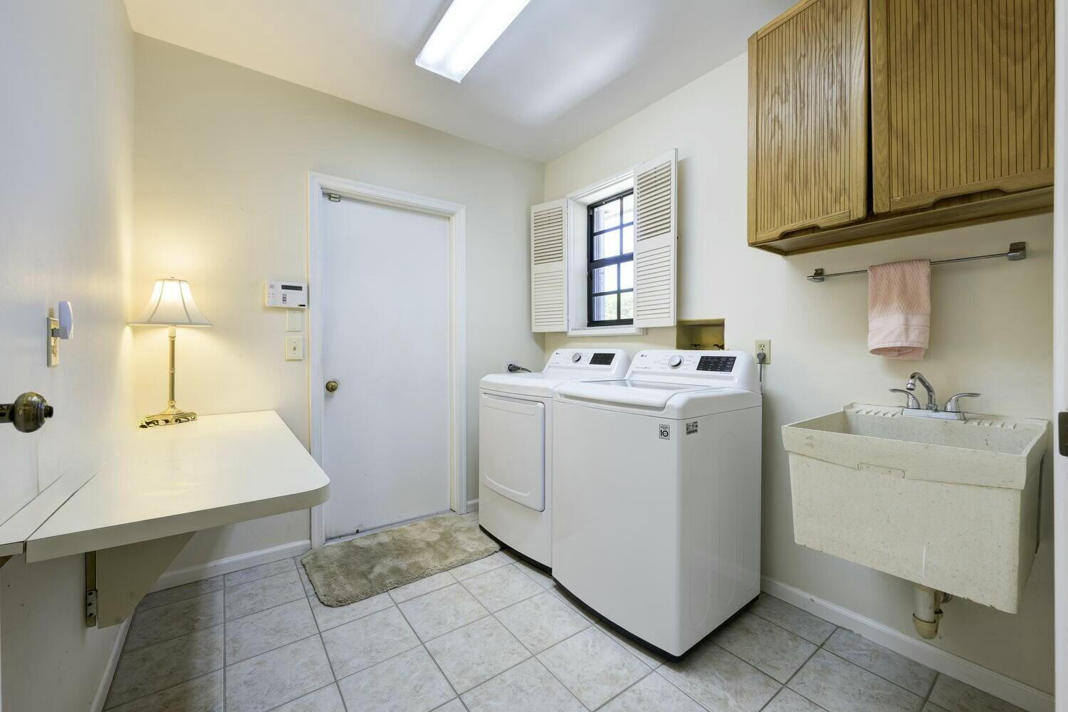 3600 N Shore West Palm Beach, FL 33407