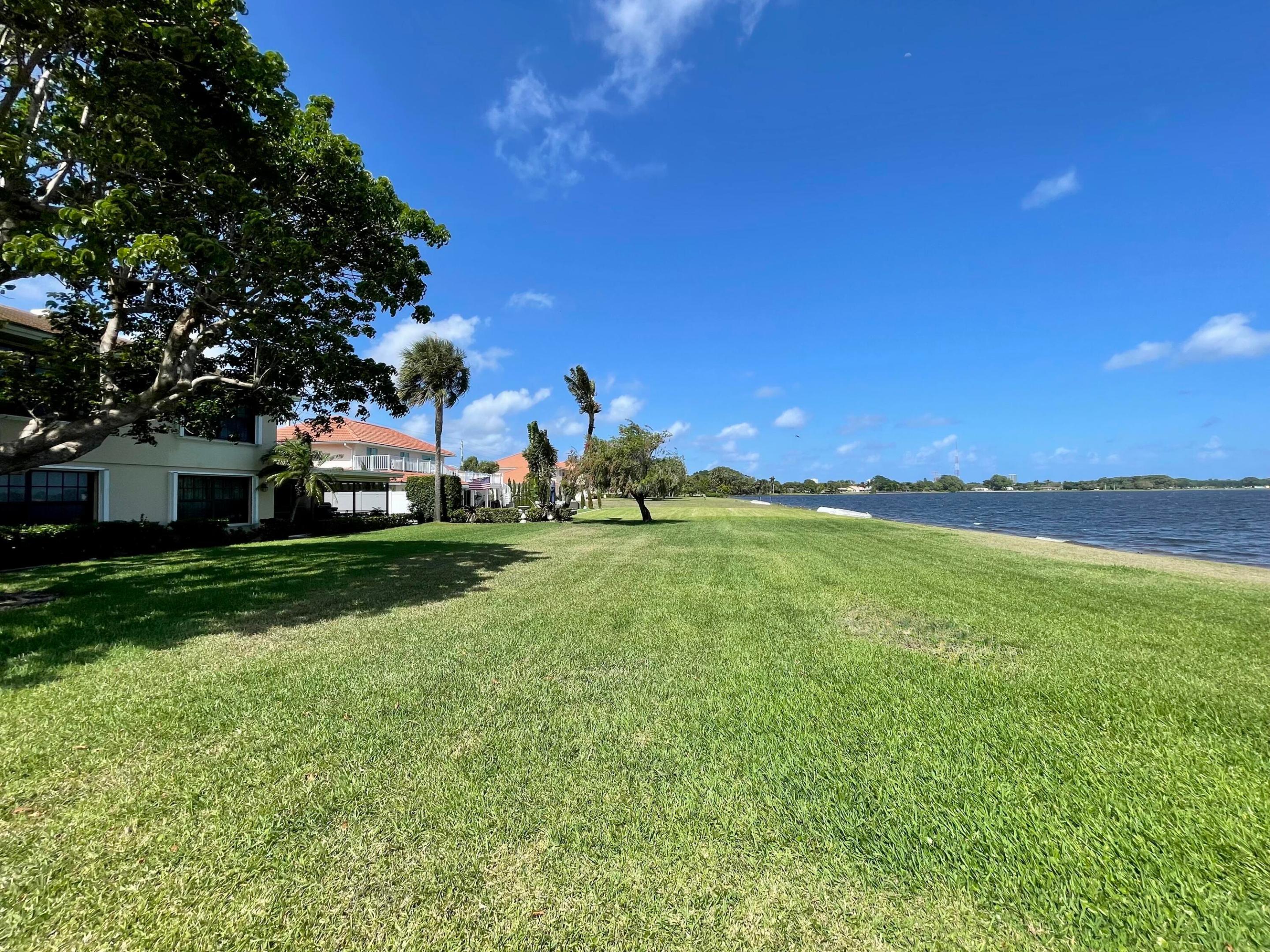 3600 N Shore West Palm Beach, FL 33407