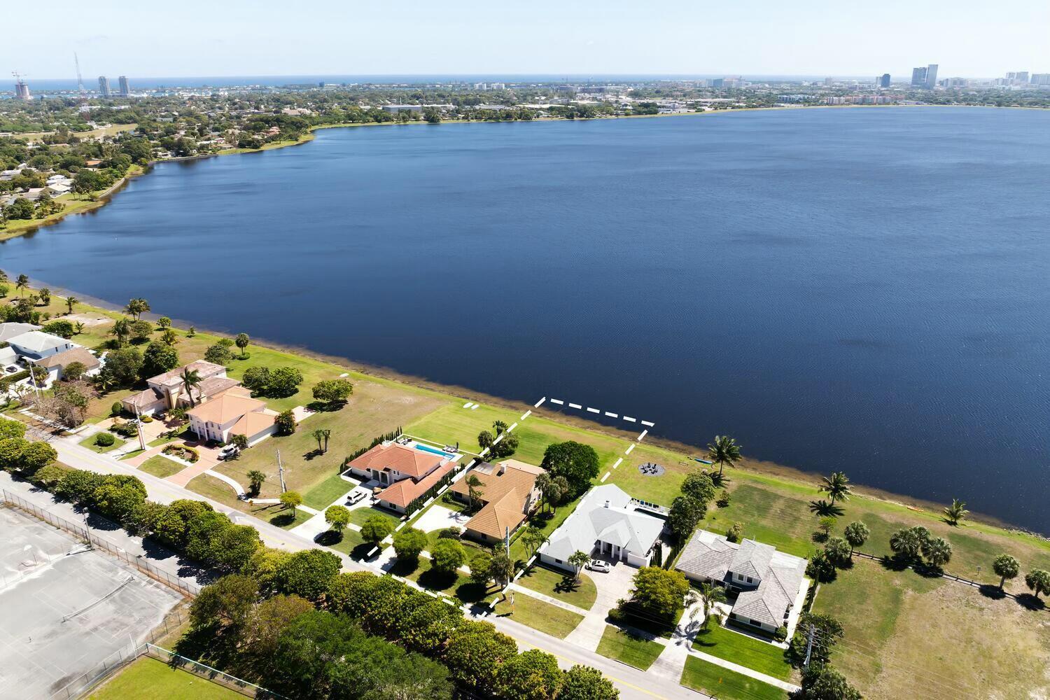 3600 N Shore West Palm Beach, FL 33407