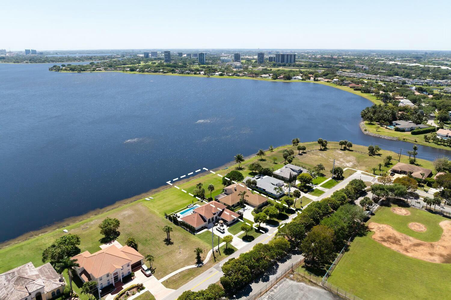 3600 N Shore West Palm Beach, FL 33407