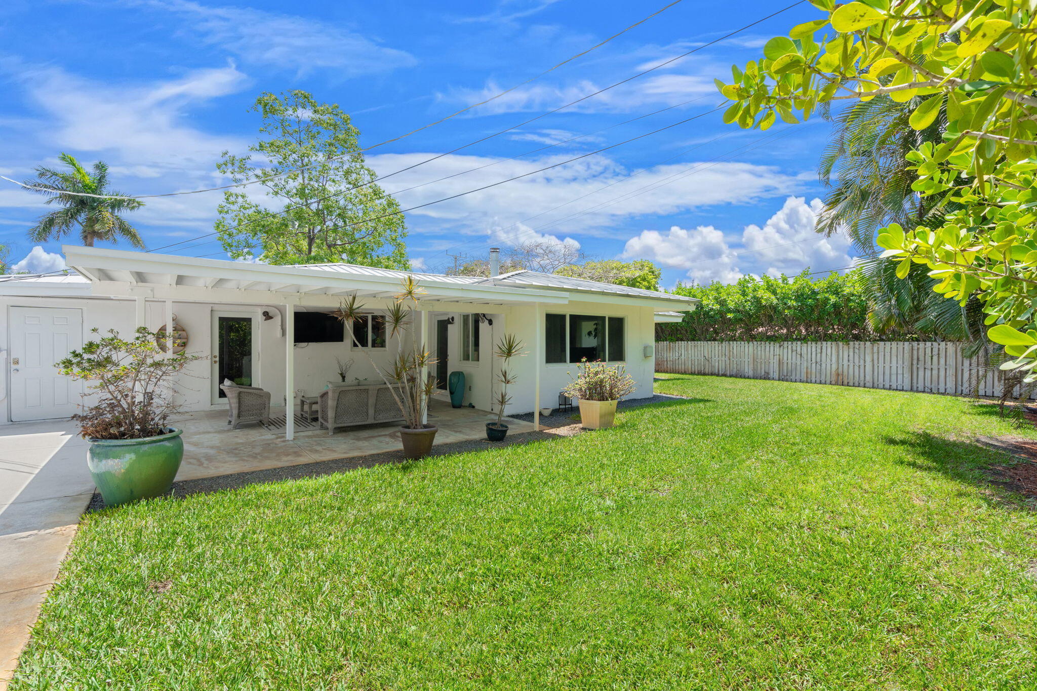 2601 NE 27th Fort Lauderdale, FL 33306