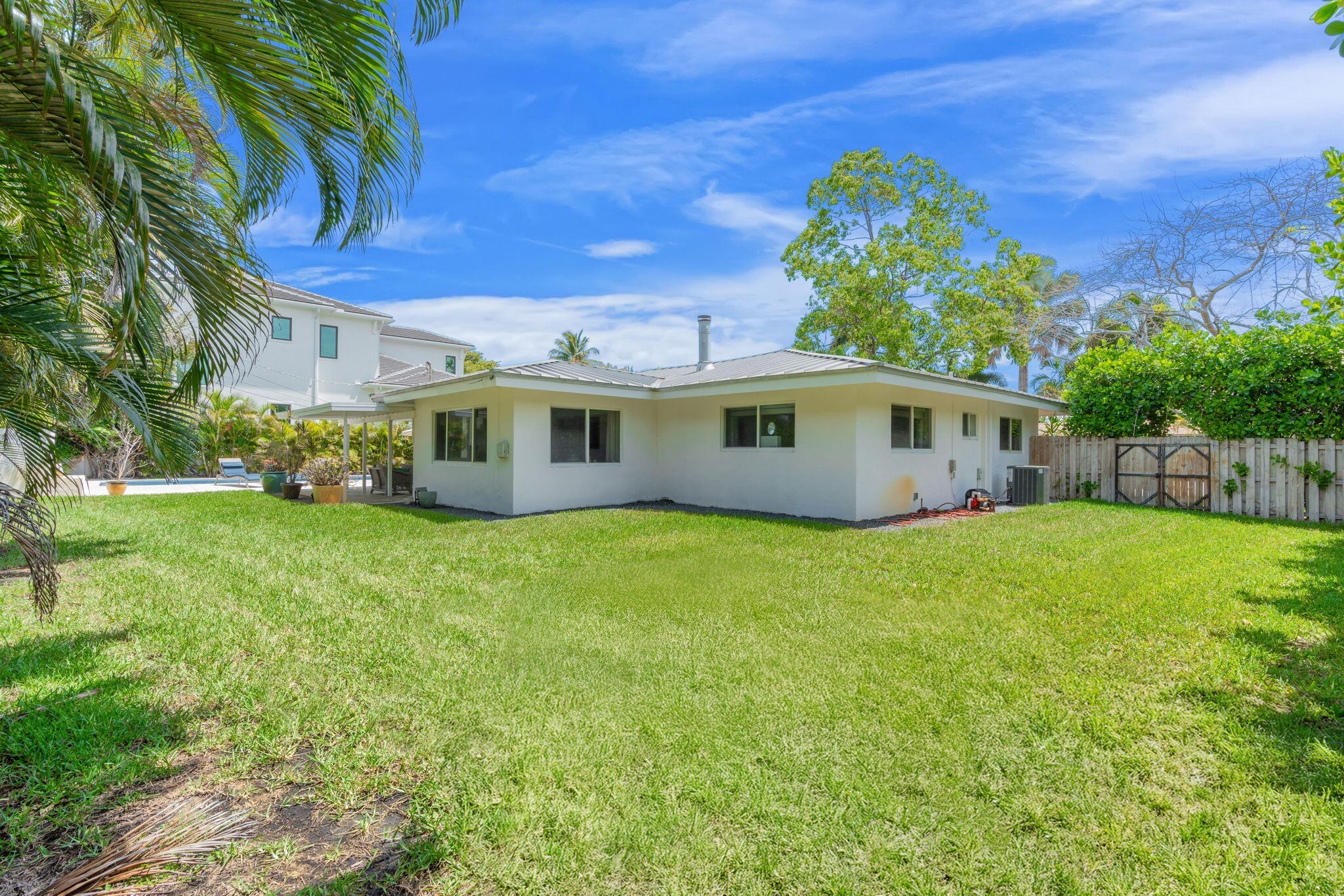 2601 NE 27th Fort Lauderdale, FL 33306