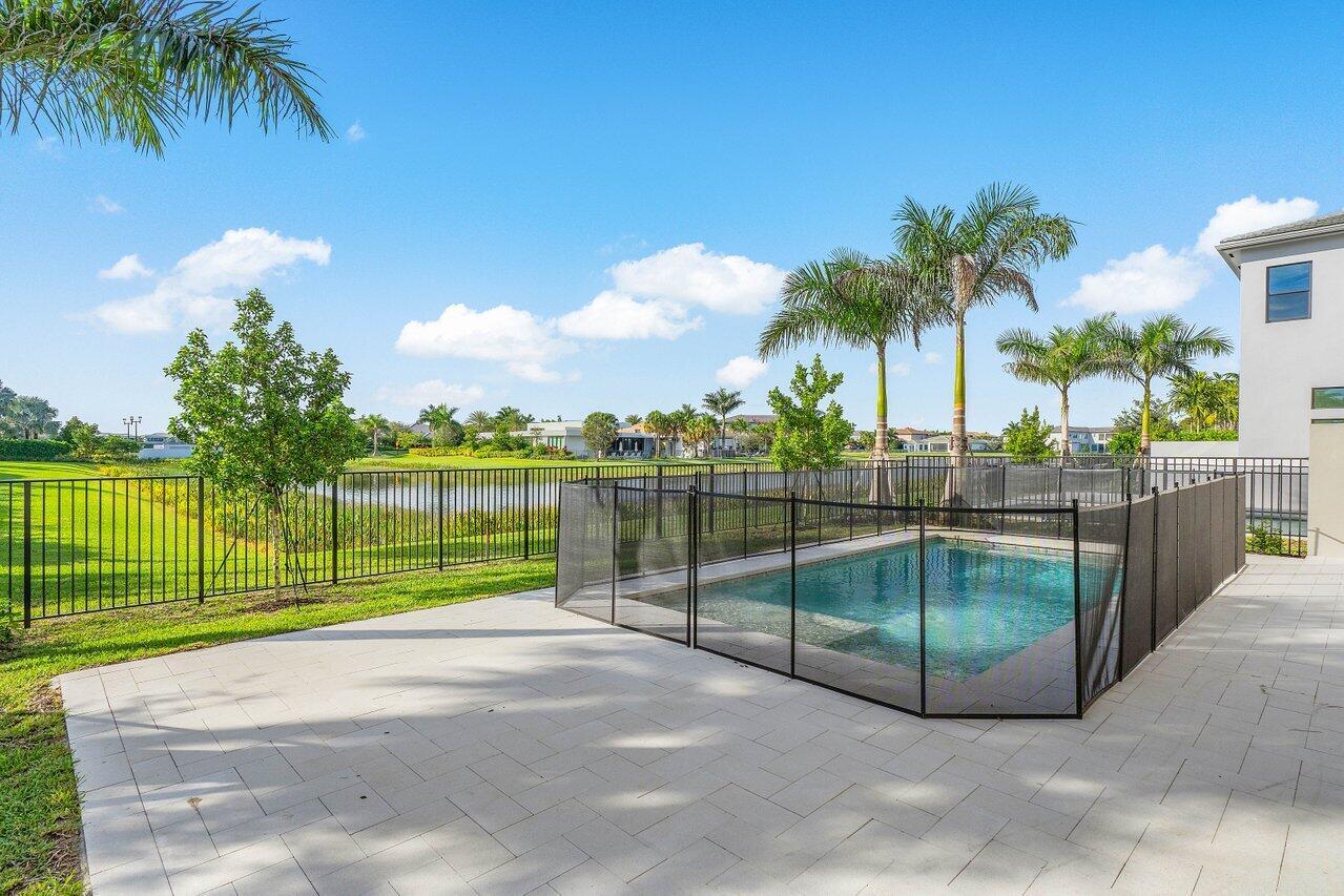 17185 Ludovica Boca Raton, FL 33496