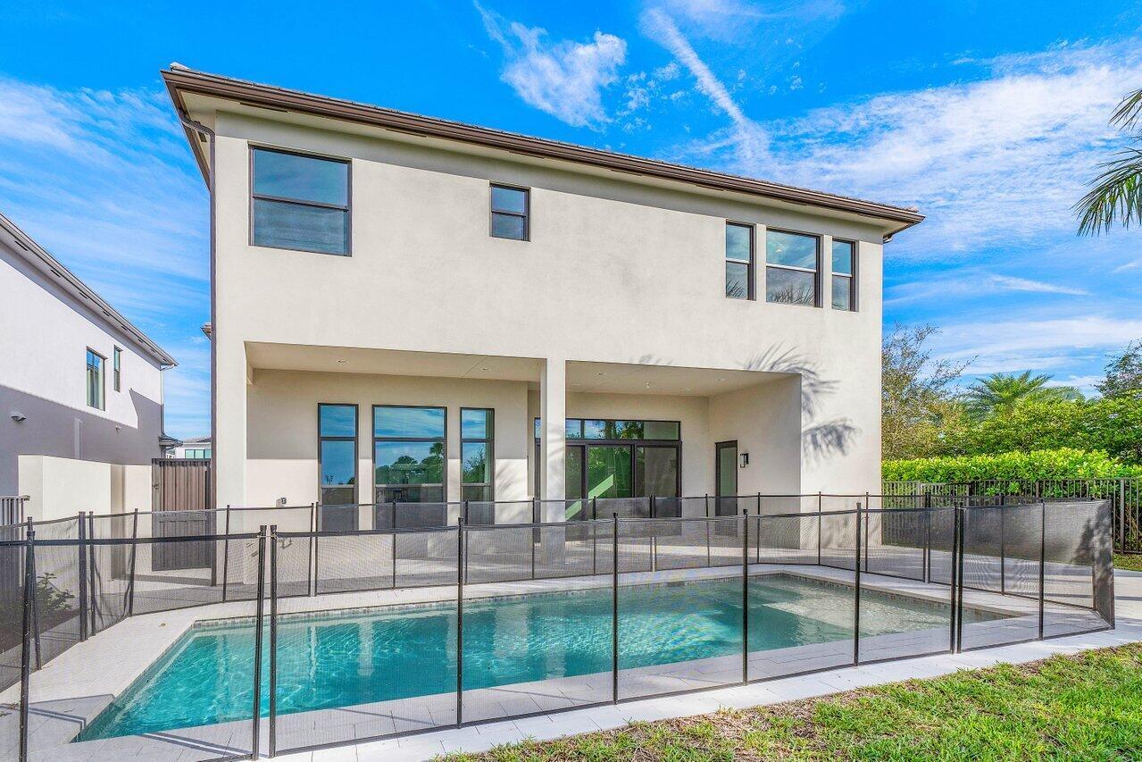 17185 Ludovica Boca Raton, FL 33496