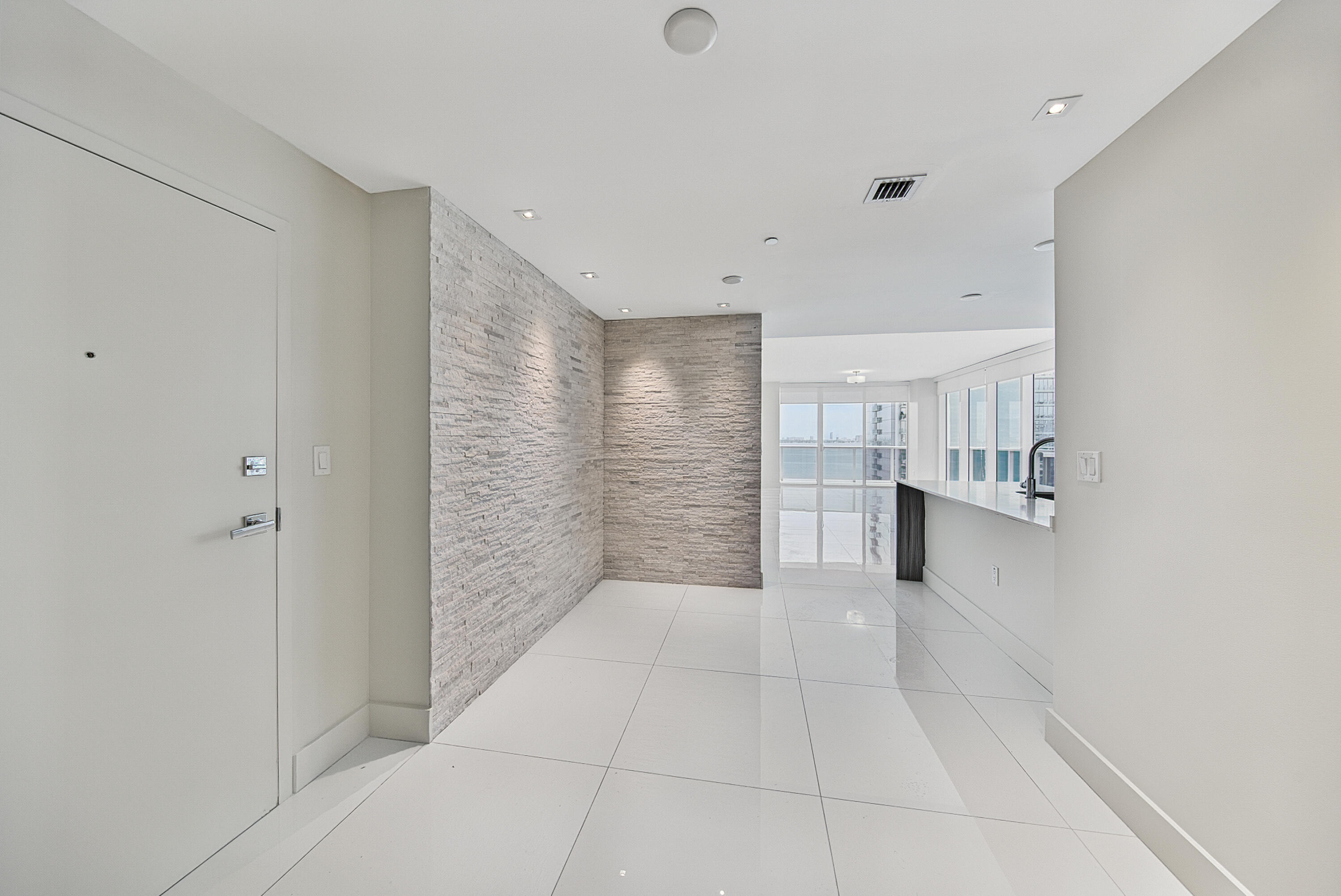 image Bay House19