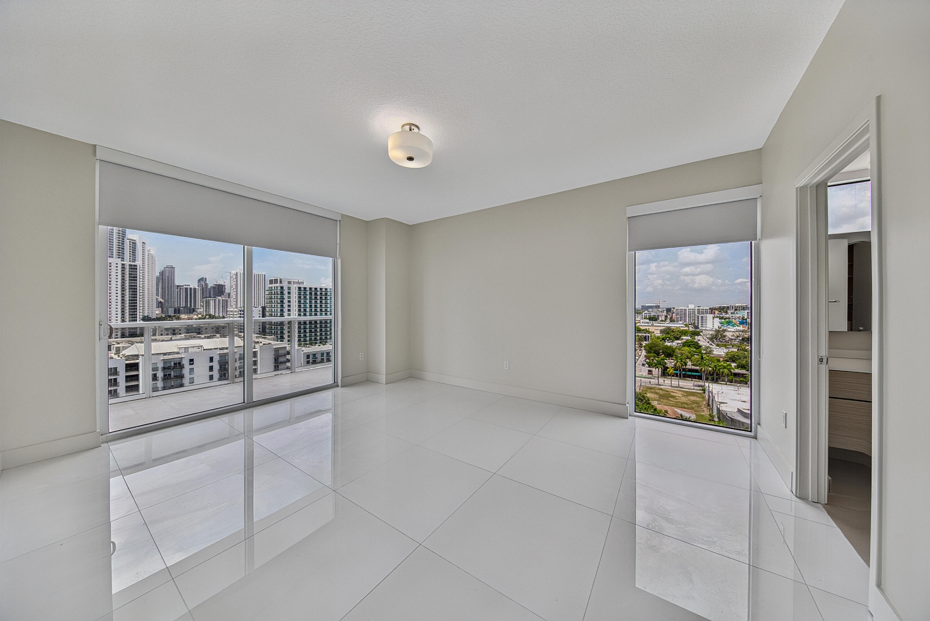image Bay House20