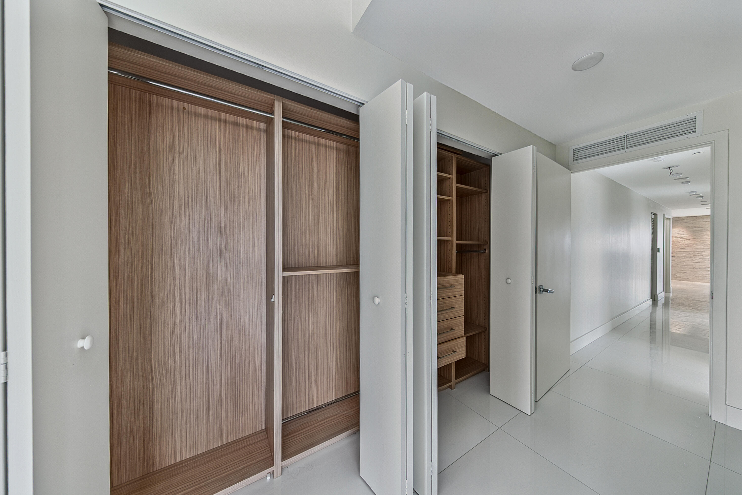 image Bay House26