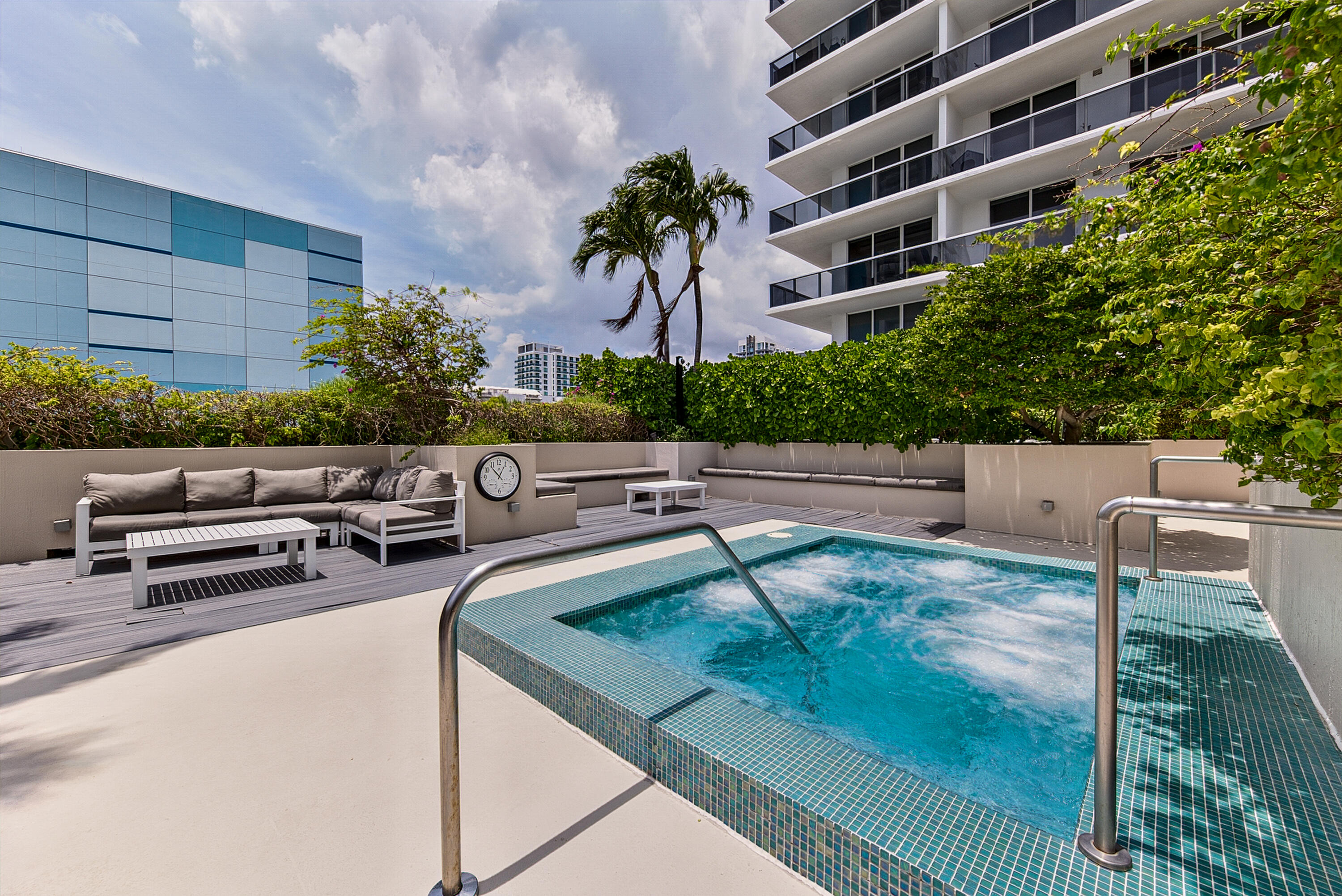 image Bay House45