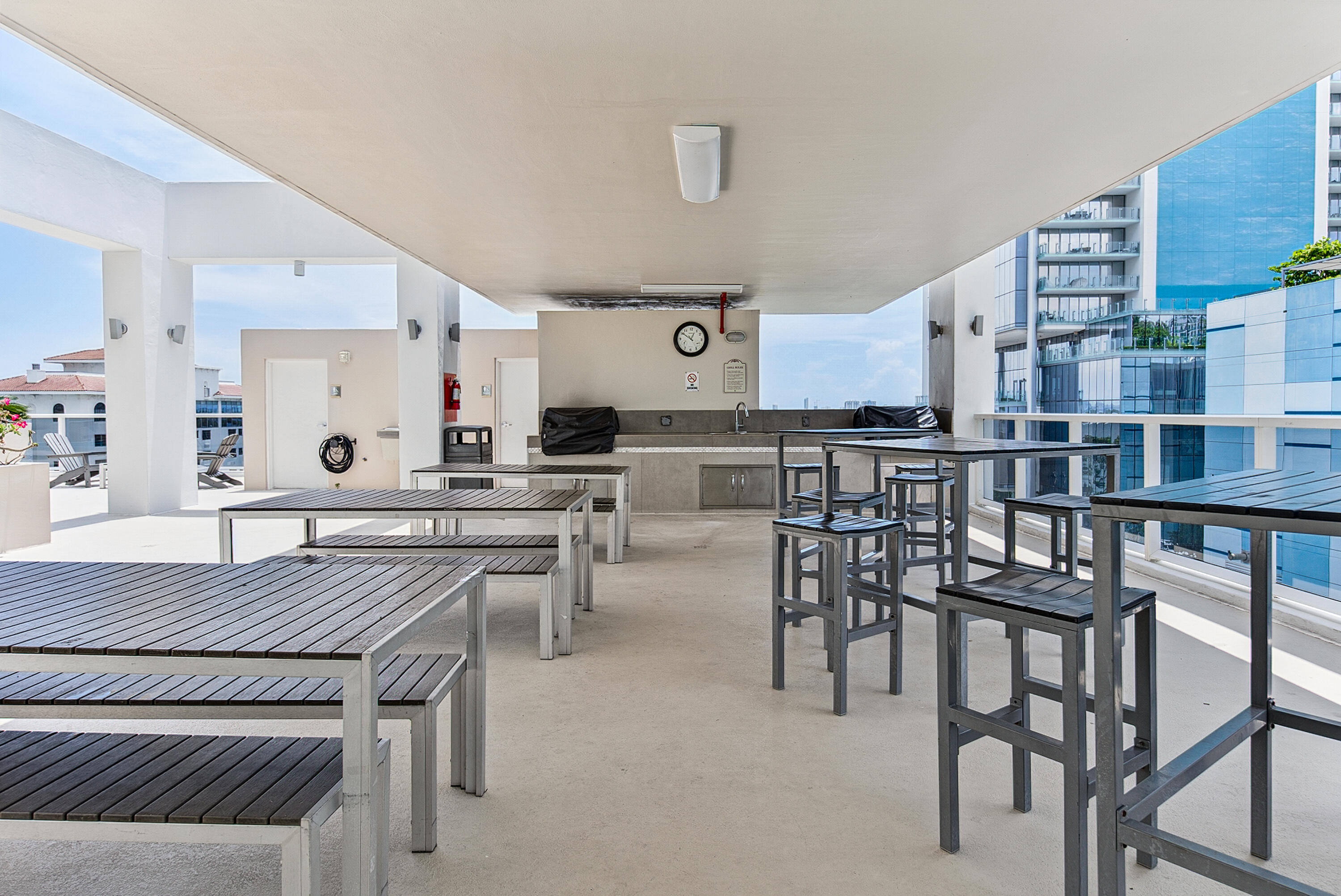 image Bay House48