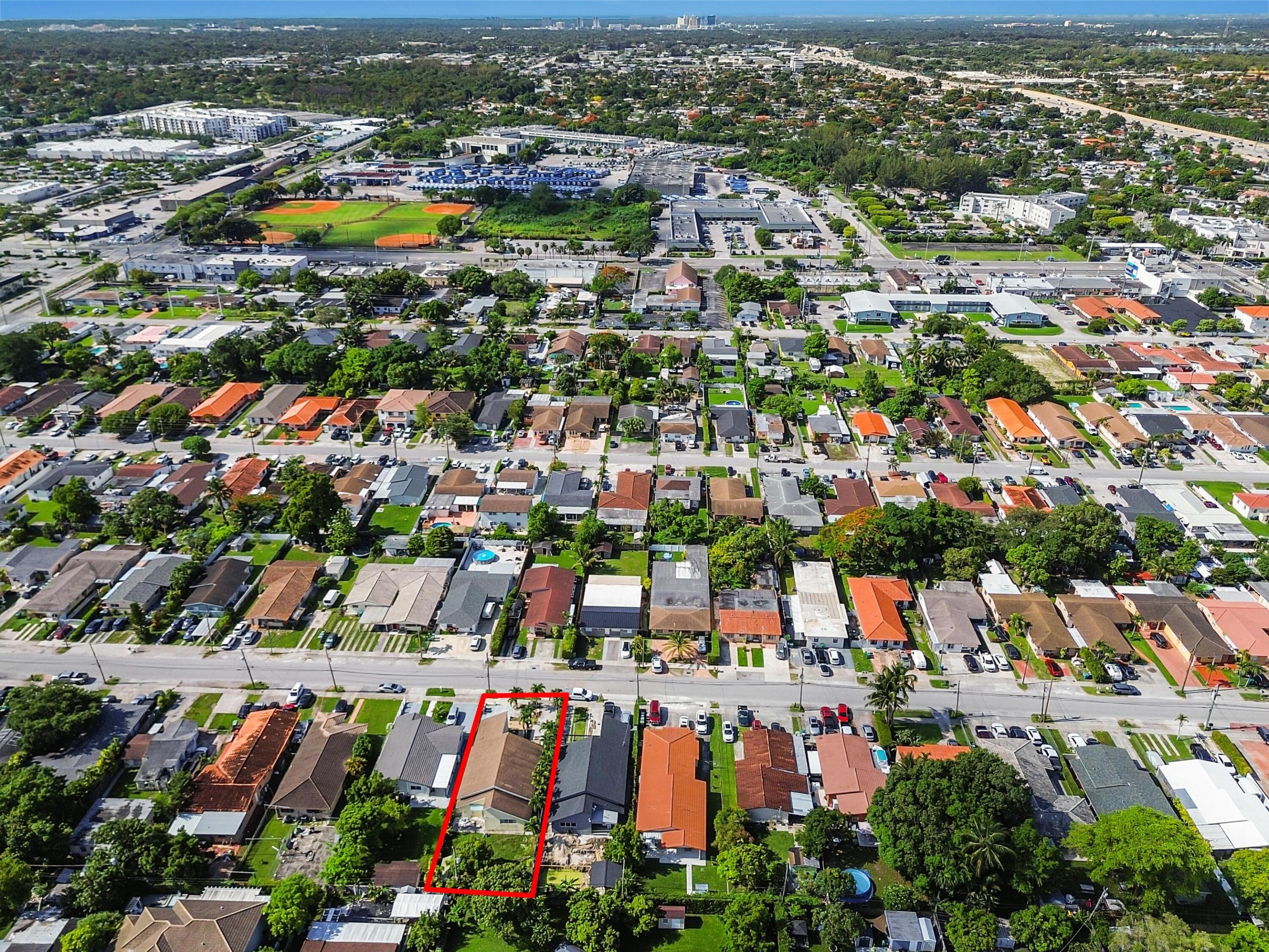 7337 SW 21st Miami, FL 33155