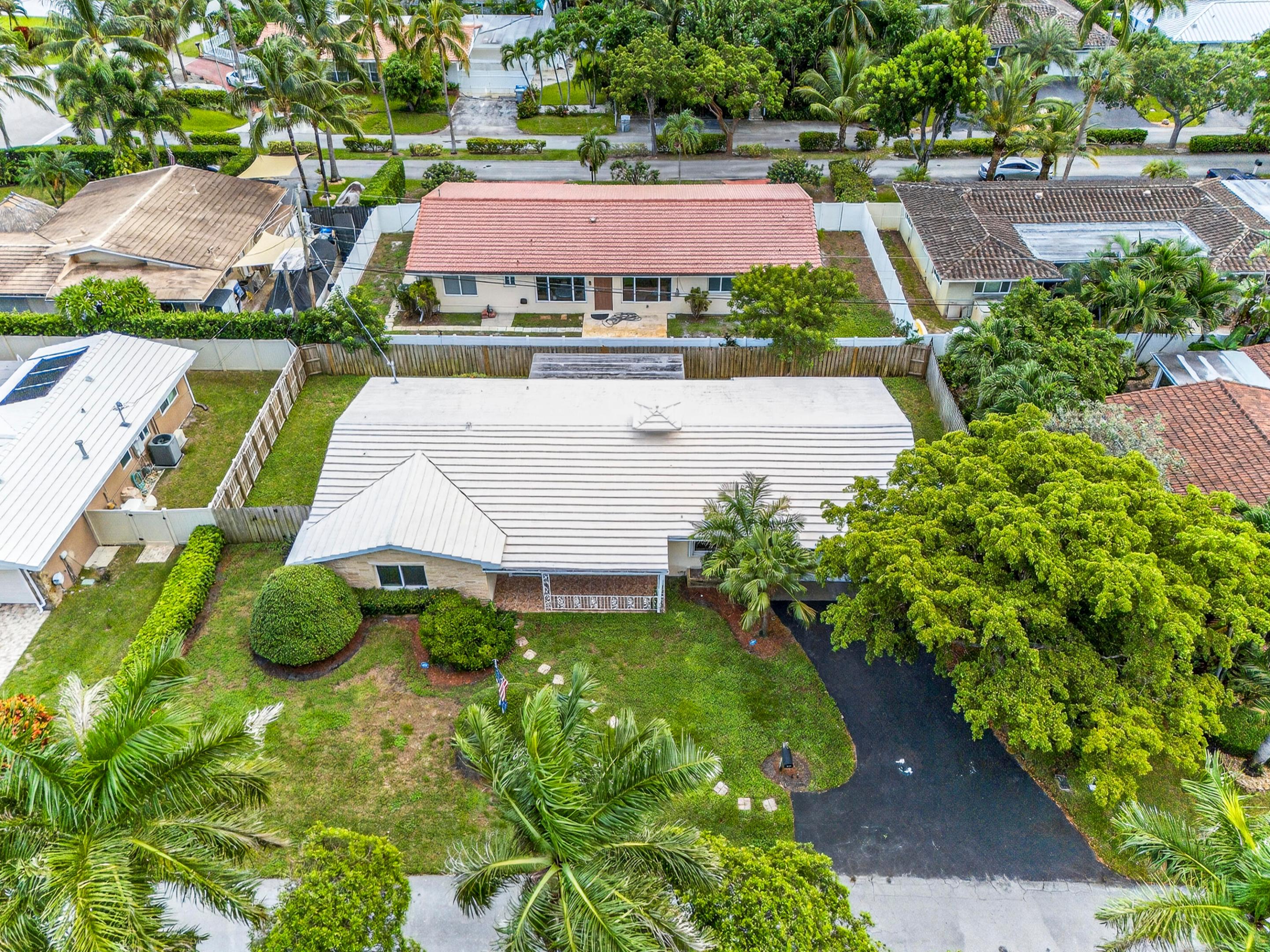 2750 SE 3rd