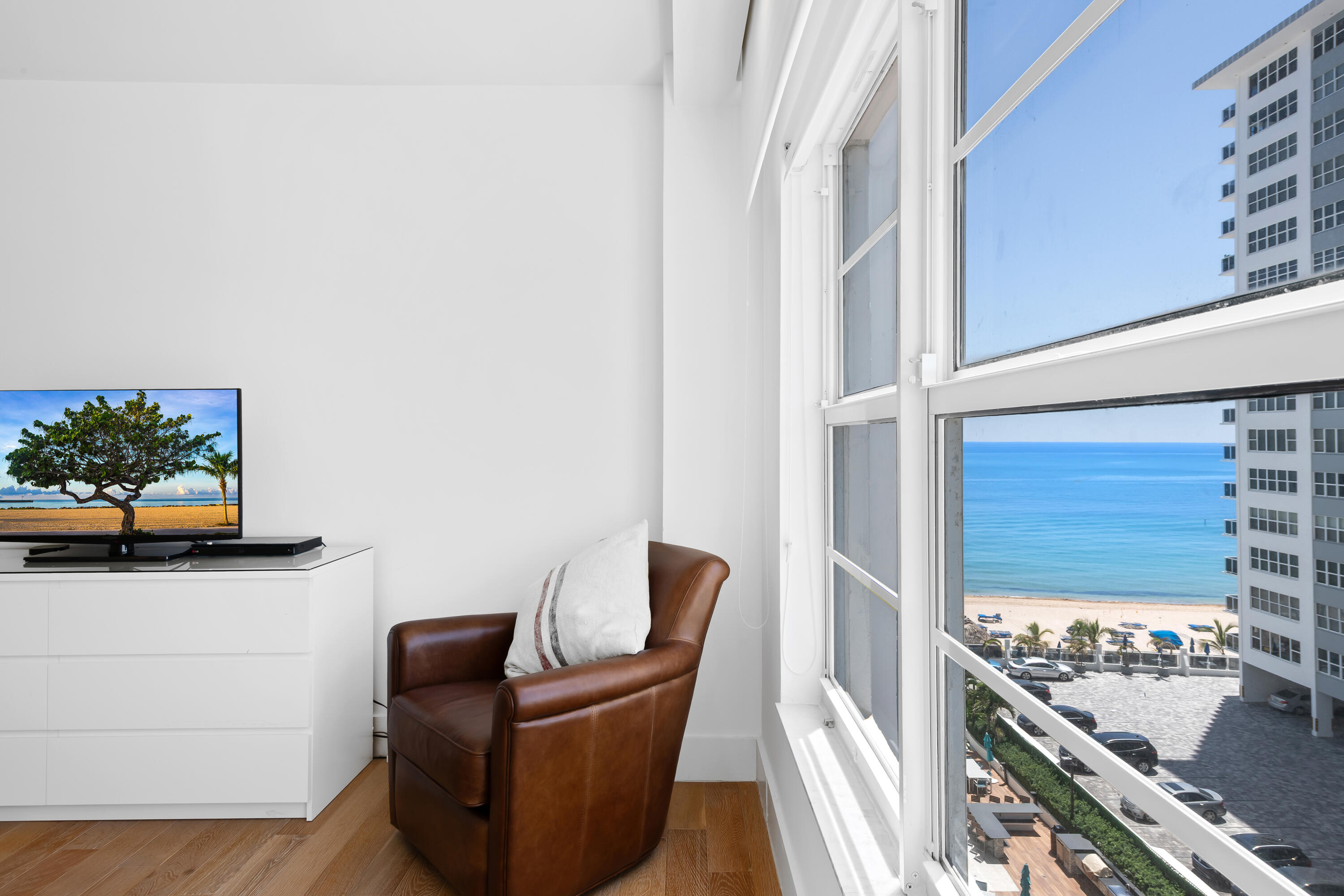 3750 Galt Ocean #706 Fort Lauderdale, FL 33308