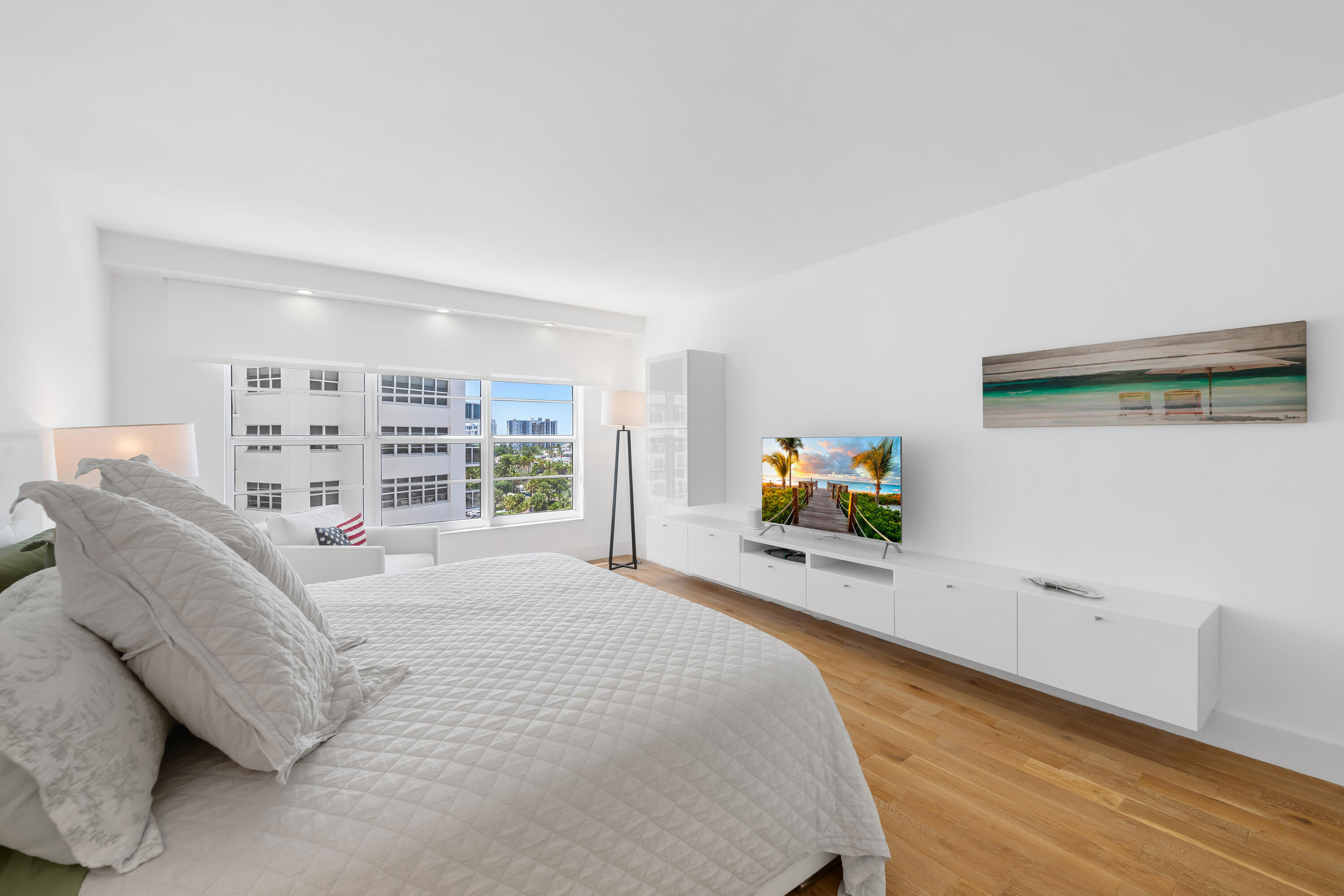 3750 Galt Ocean #706 Fort Lauderdale, FL 33308