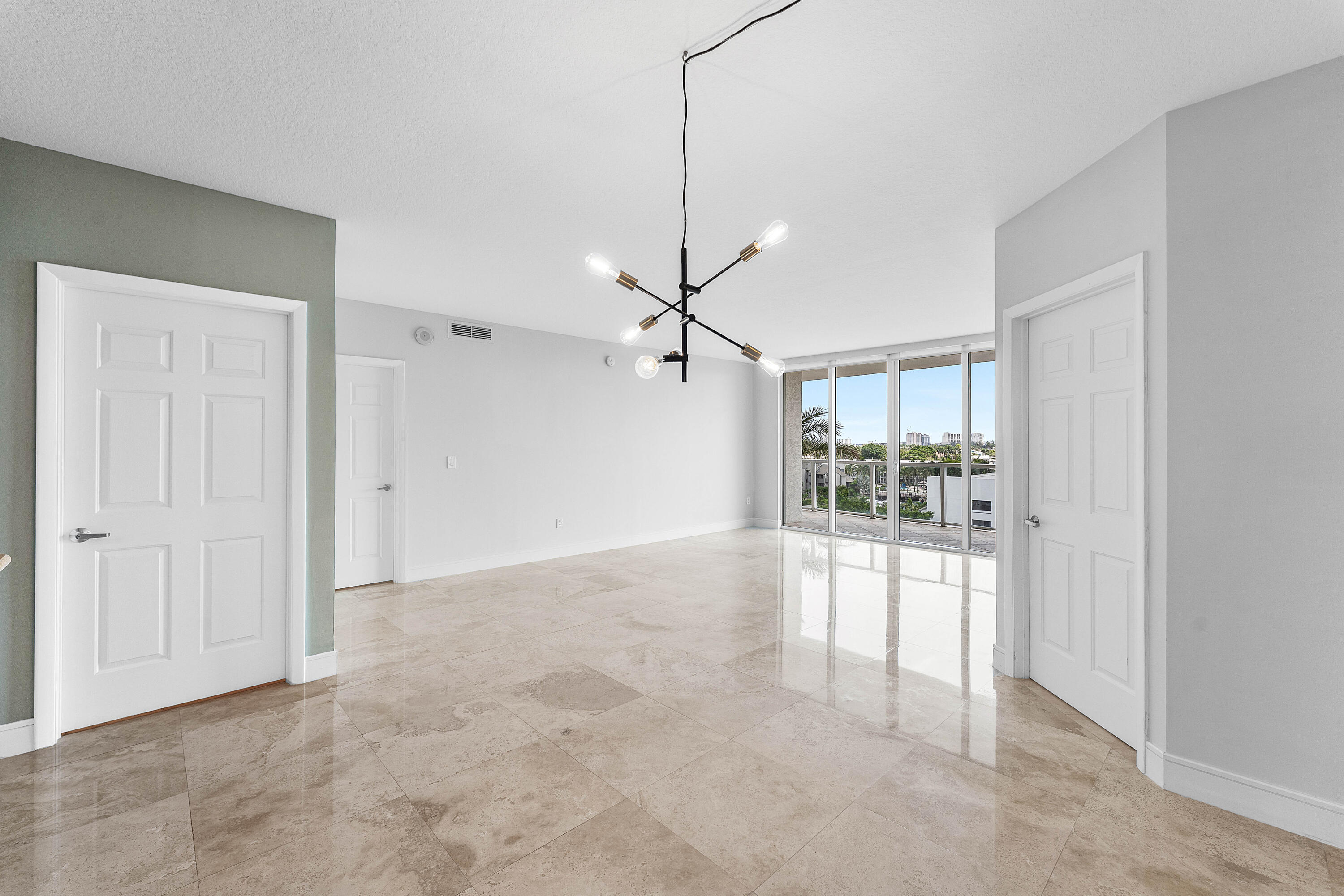 1819 SE 17th St #708 Fort Lauderdale, FL 33316