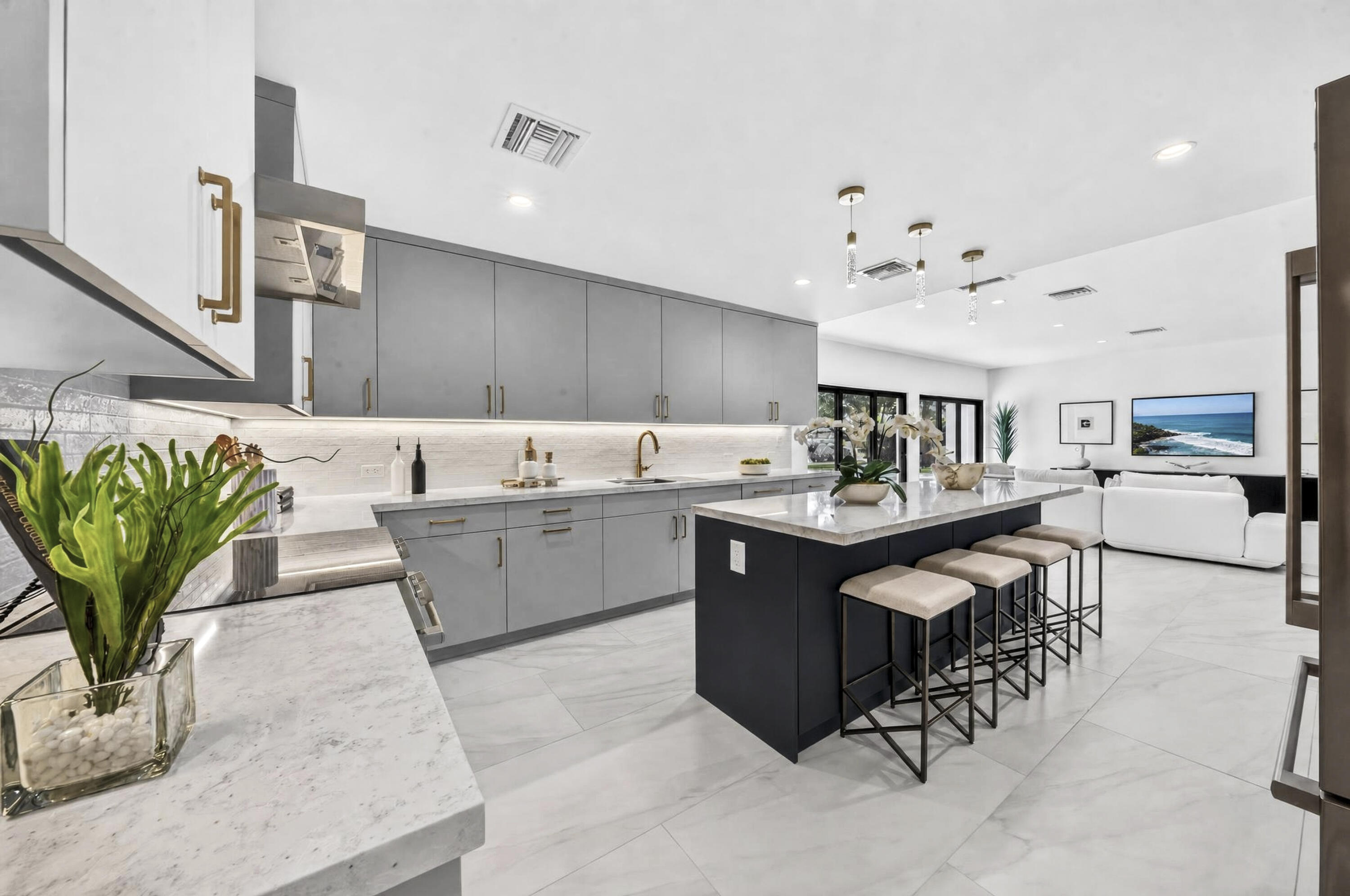 3111 NE 55th St Fort Lauderdale, FL 33308