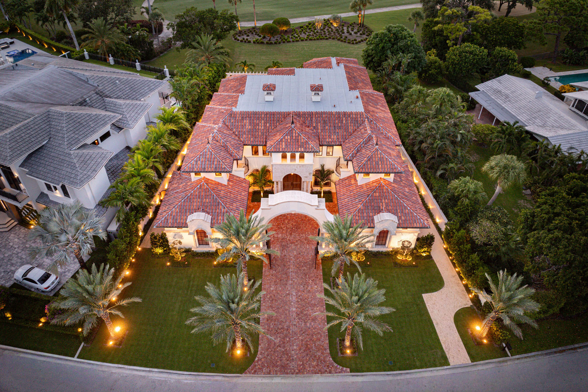 2055 Royal Palm Way Boca Raton, FL 33432
