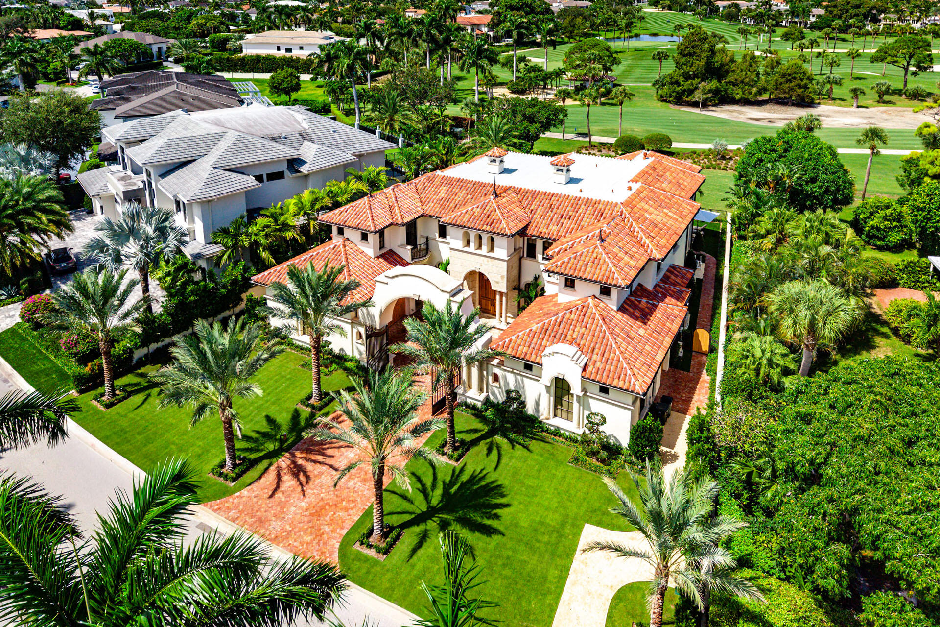2055 Royal Palm Way Boca Raton, FL 33432