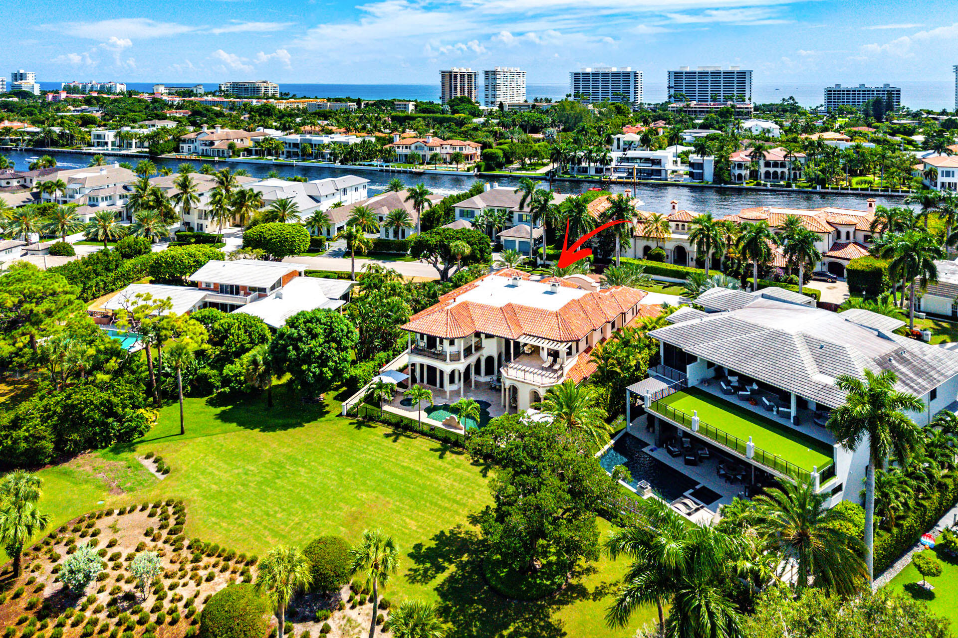 2055 Royal Palm Way Boca Raton, FL 33432