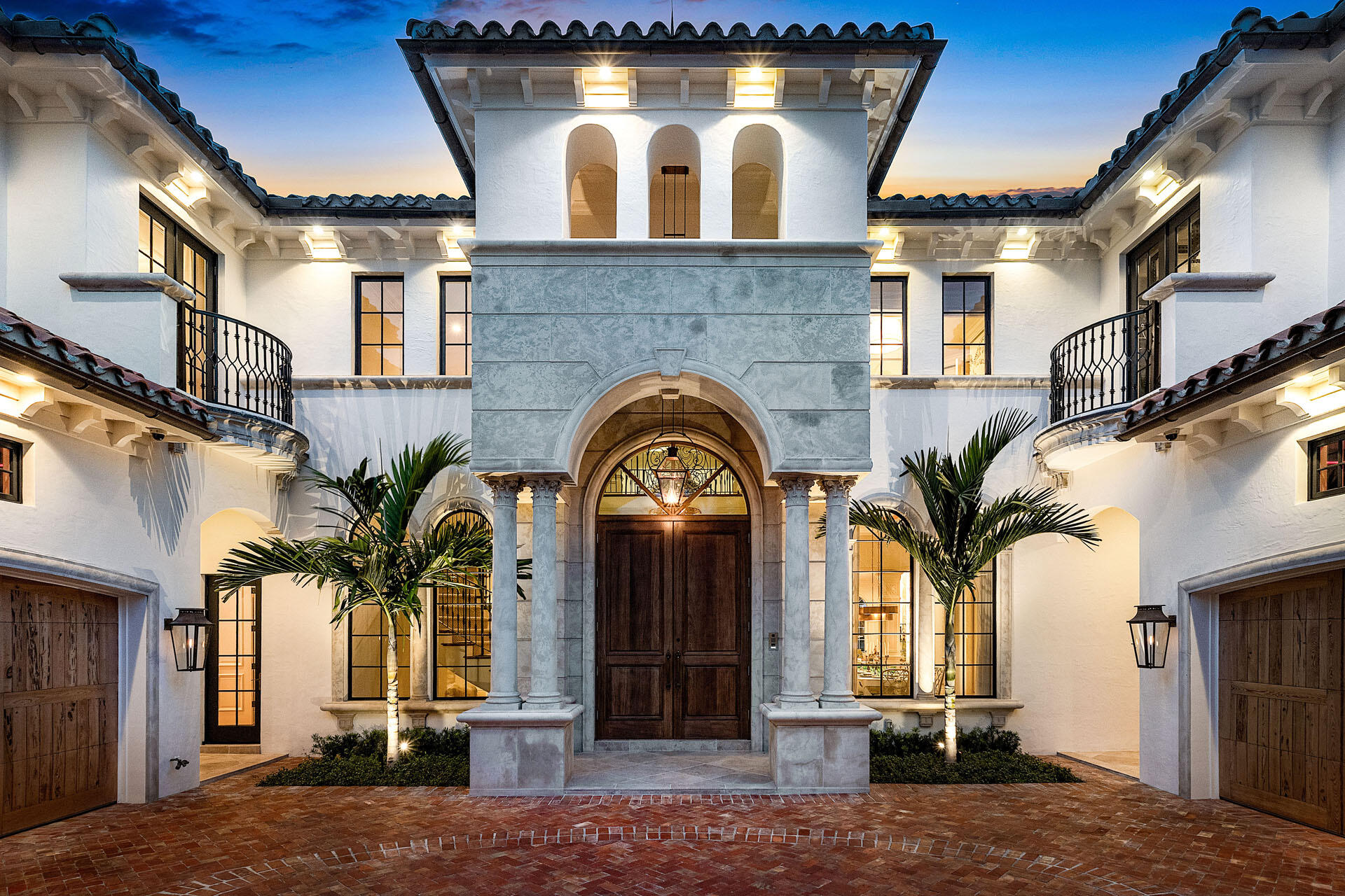 2055 Royal Palm Way Boca Raton, FL 33432
