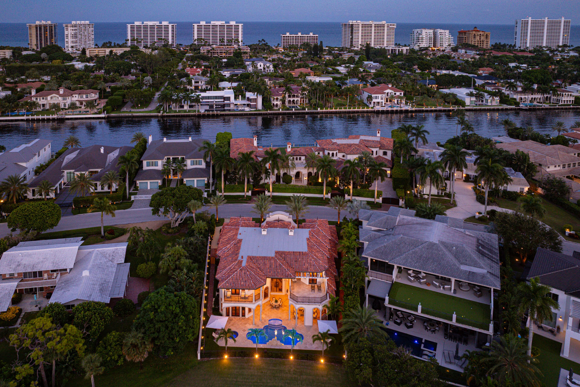 2055 Royal Palm Way Boca Raton, FL 33432