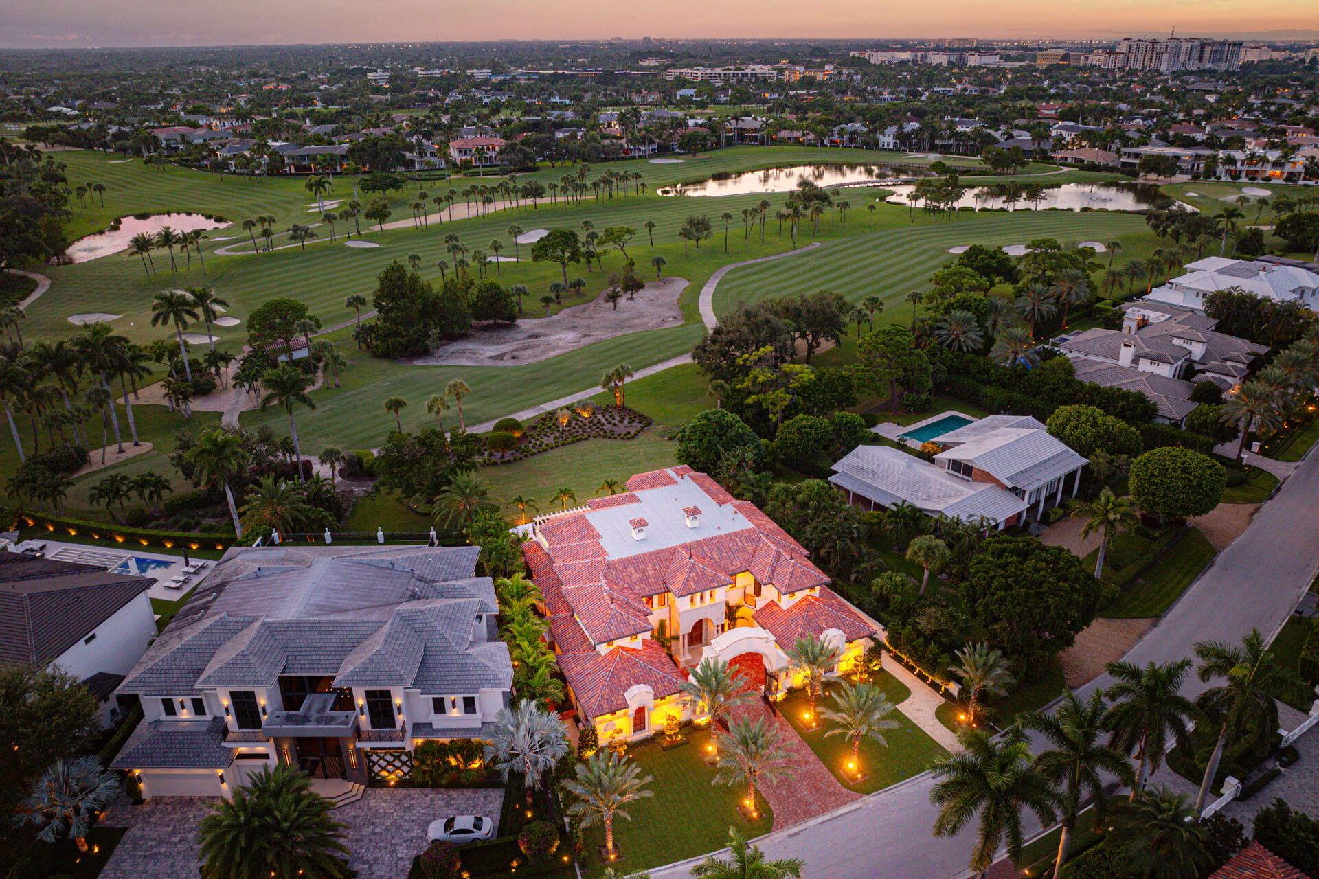 2055 Royal Palm Way Boca Raton, FL 33432