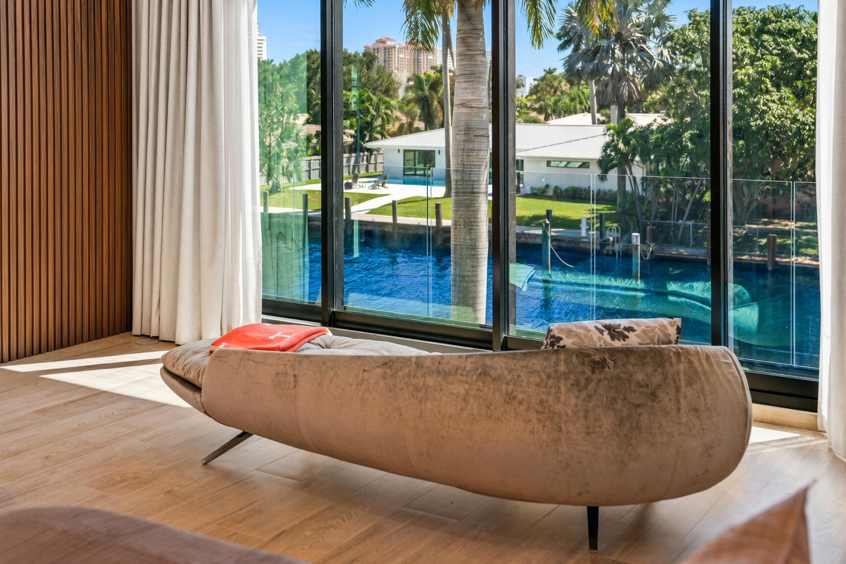 2856 NE 26th Pl Fort Lauderdale, FL 33306