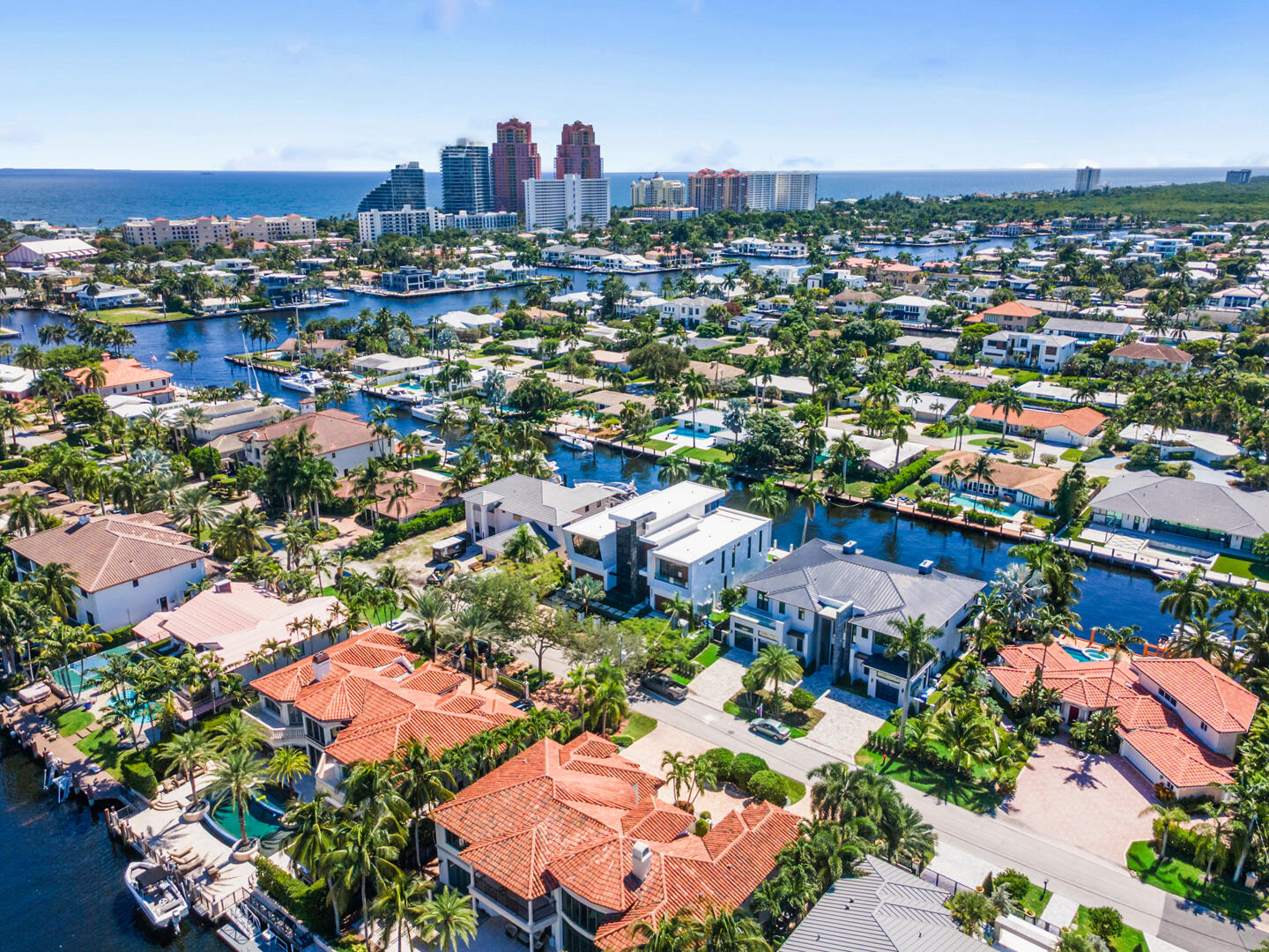 2856 NE 26th Pl Fort Lauderdale, FL 33306